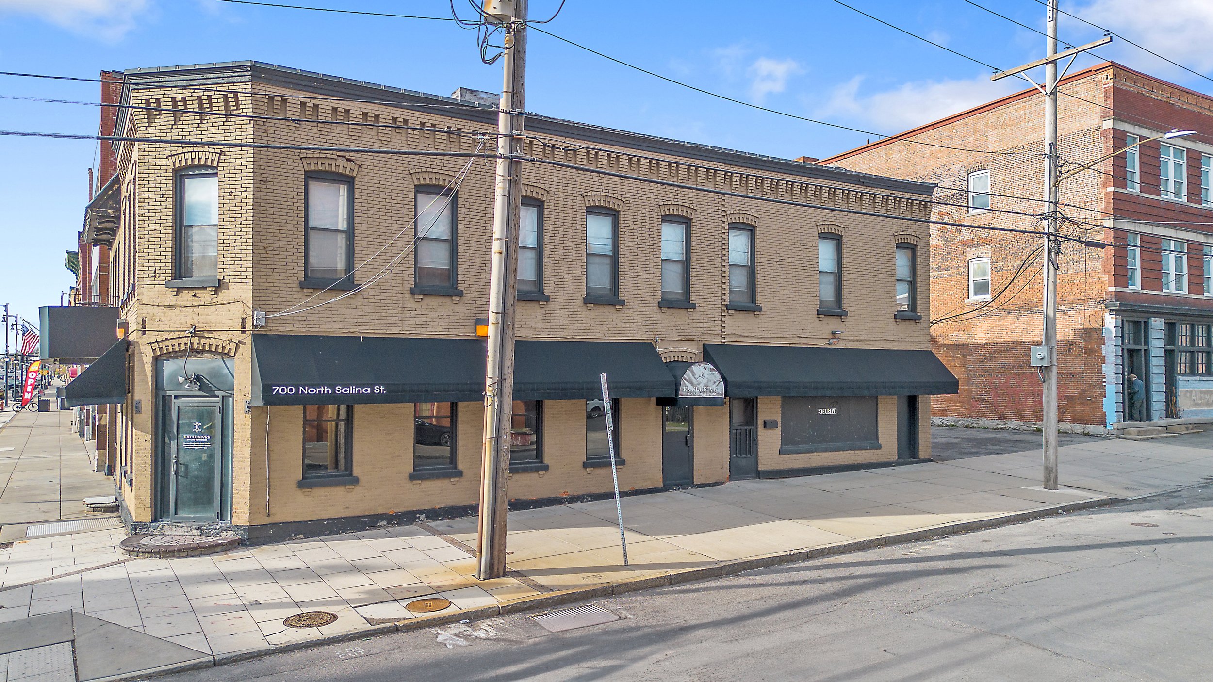 700 N Salina St, Syracuse, NY 13208