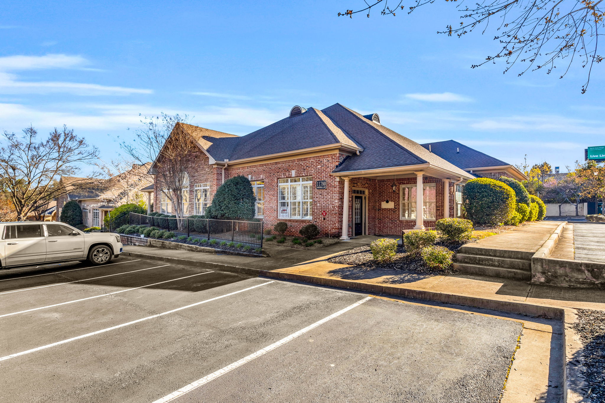 11780 Northfall Ln, Alpharetta, GA 30009