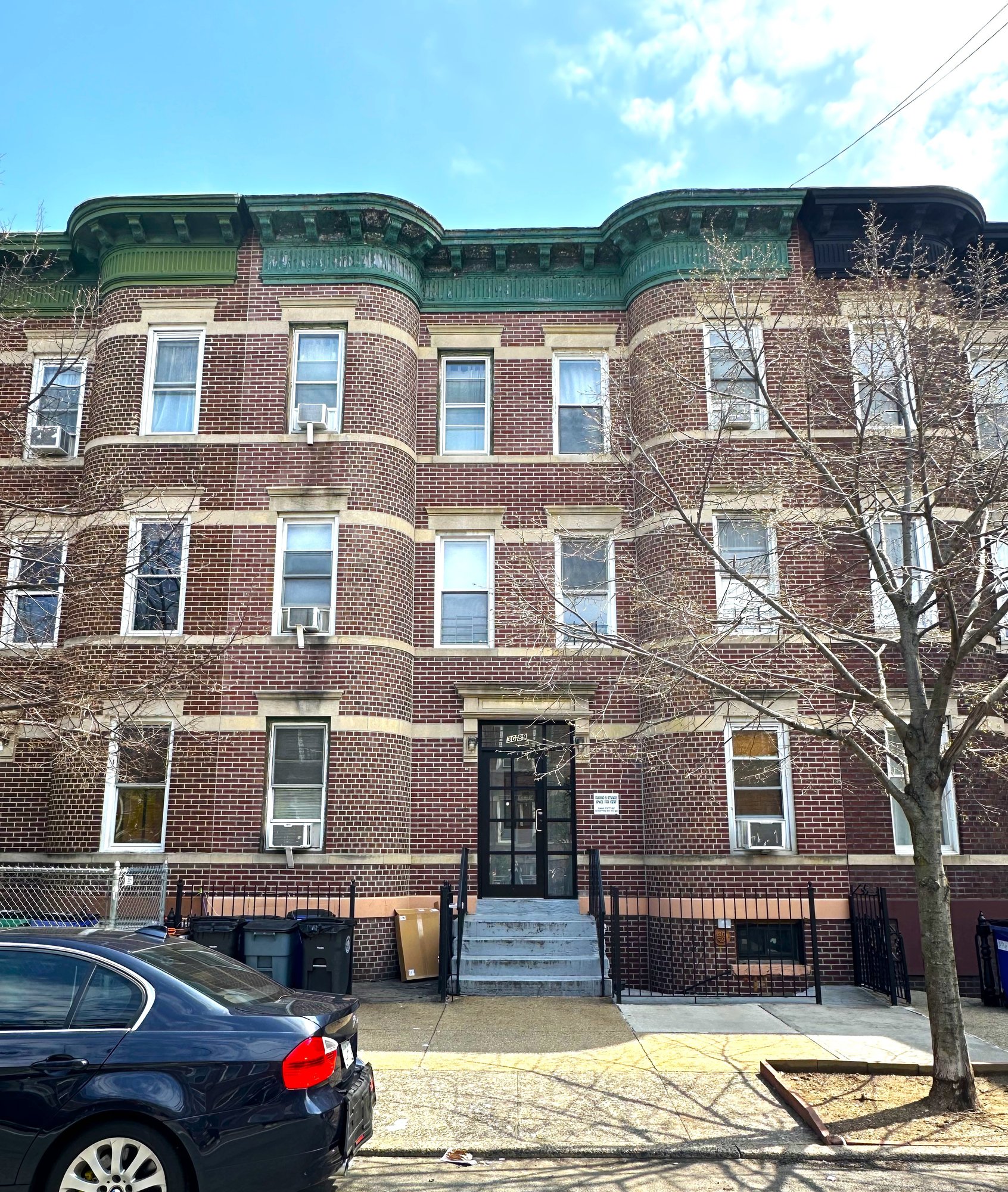 30-89 43Rd St,Unit Astoria, Ny, NY 11103