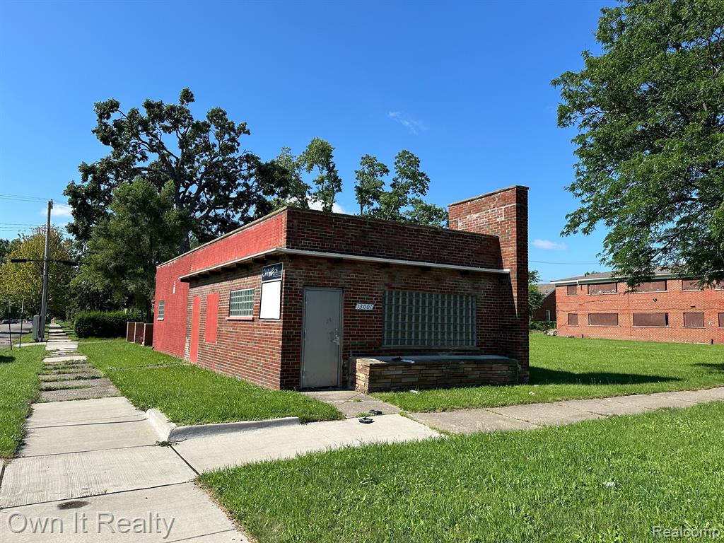 13001 Joy Rd, Detroit, MI 48228