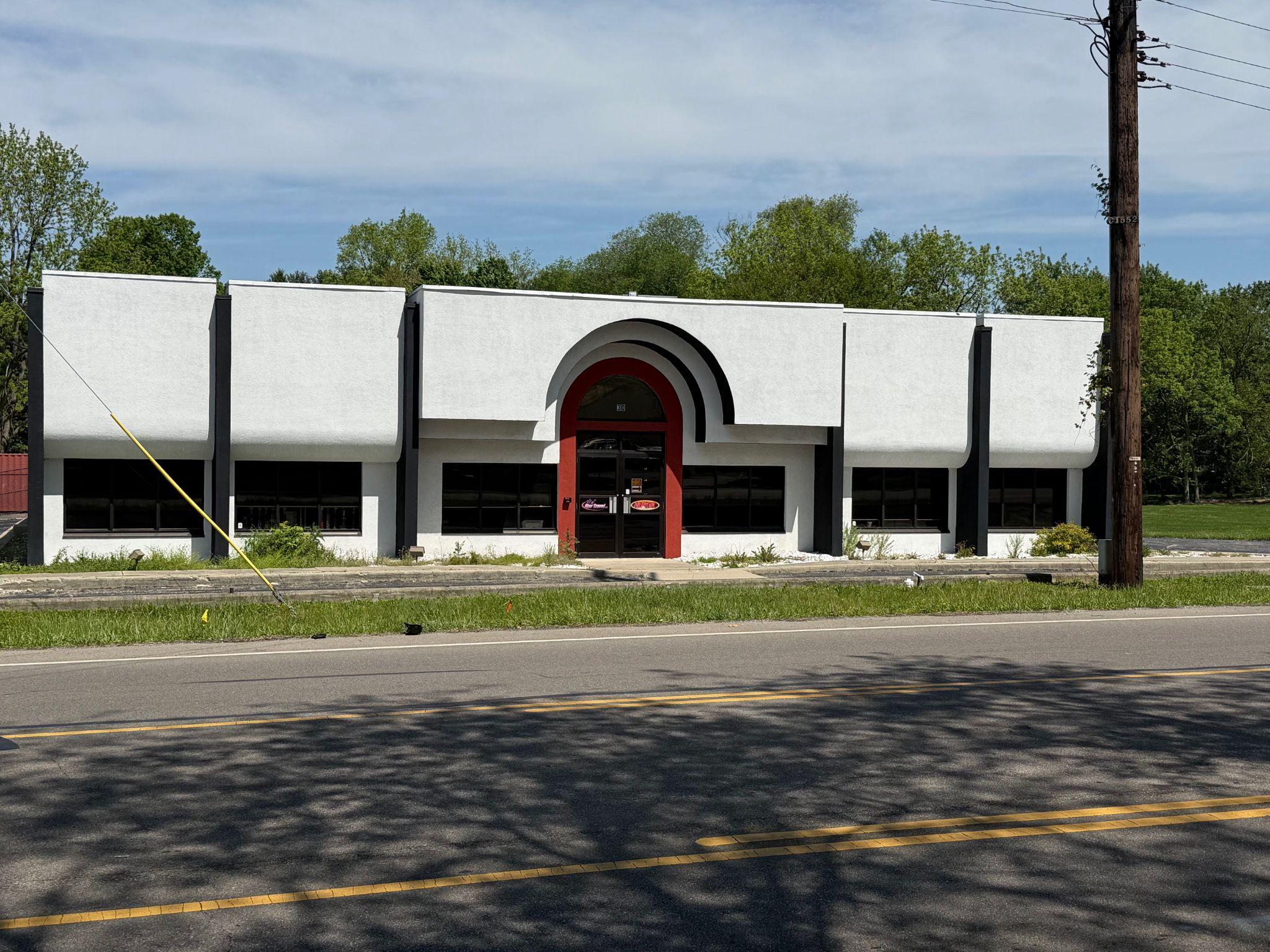 36 Kinsey Rd, Xenia, OH 45385