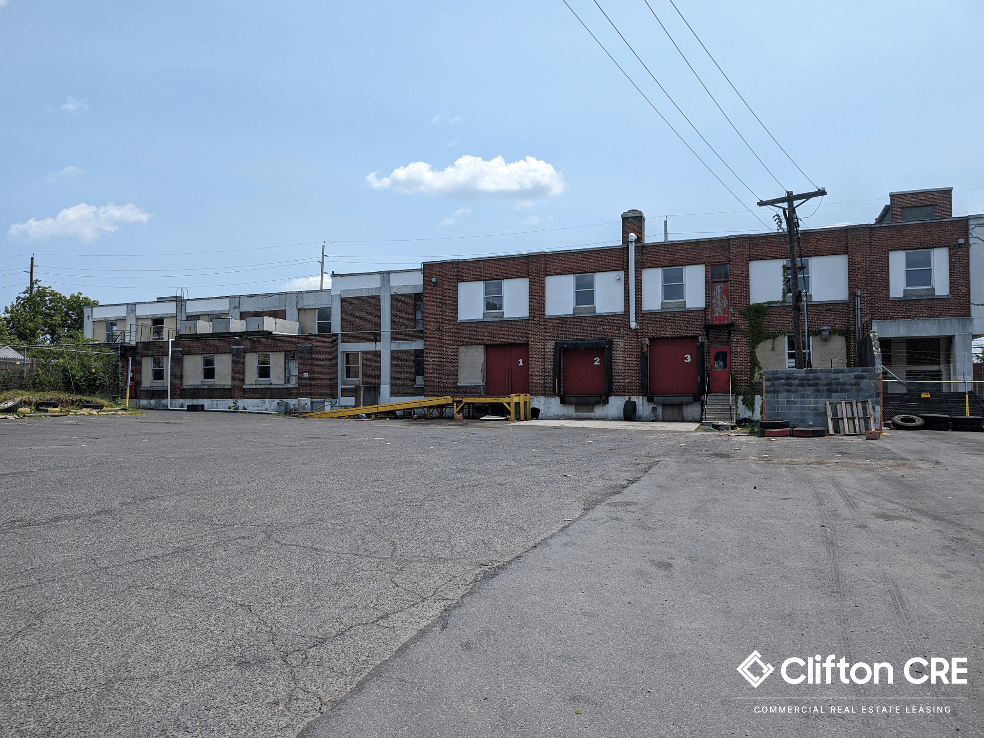 365 Coit St, Irvington, NJ 07111