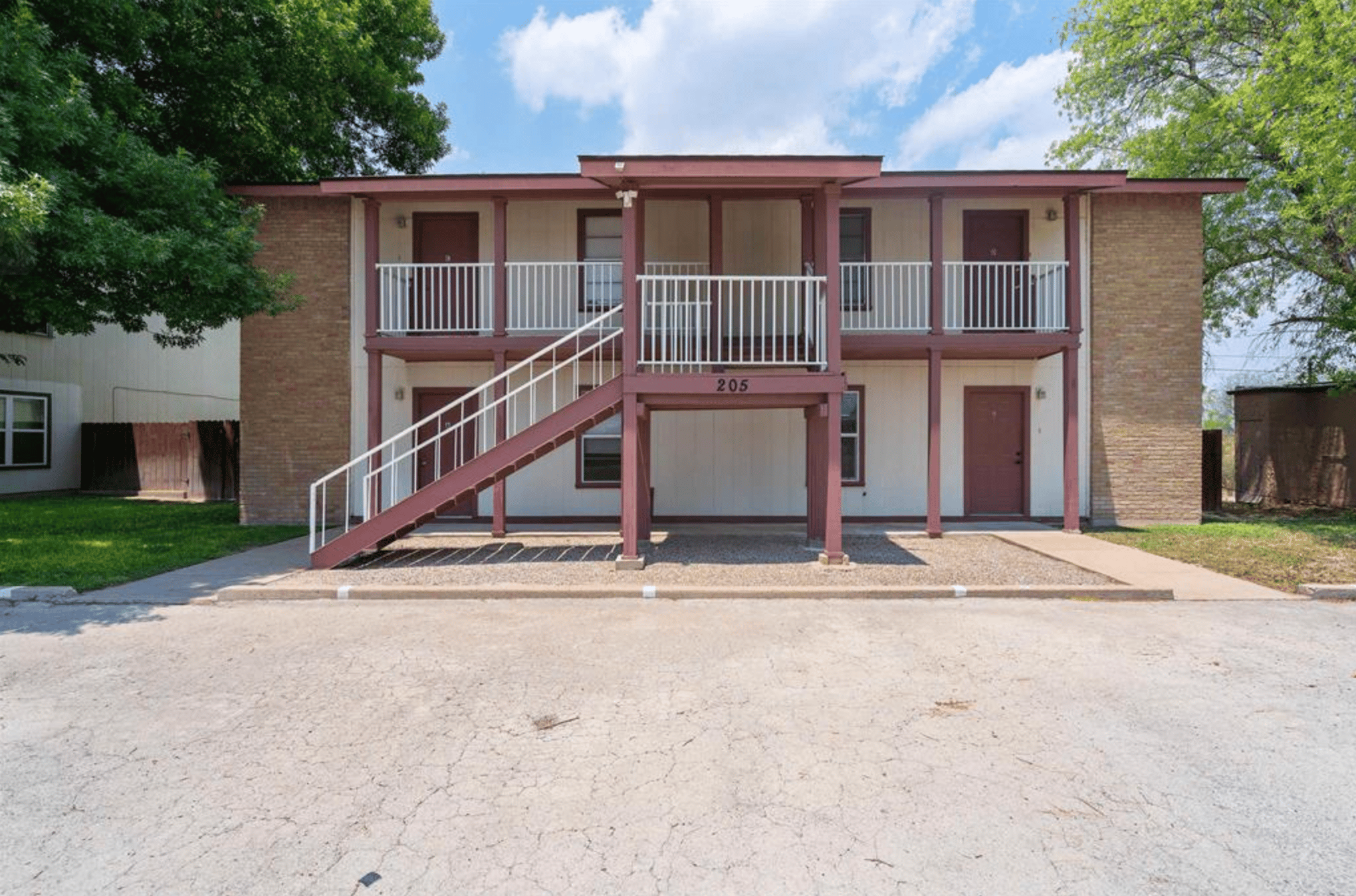 205 Fletcher Dr, Del Rio, TX 78840