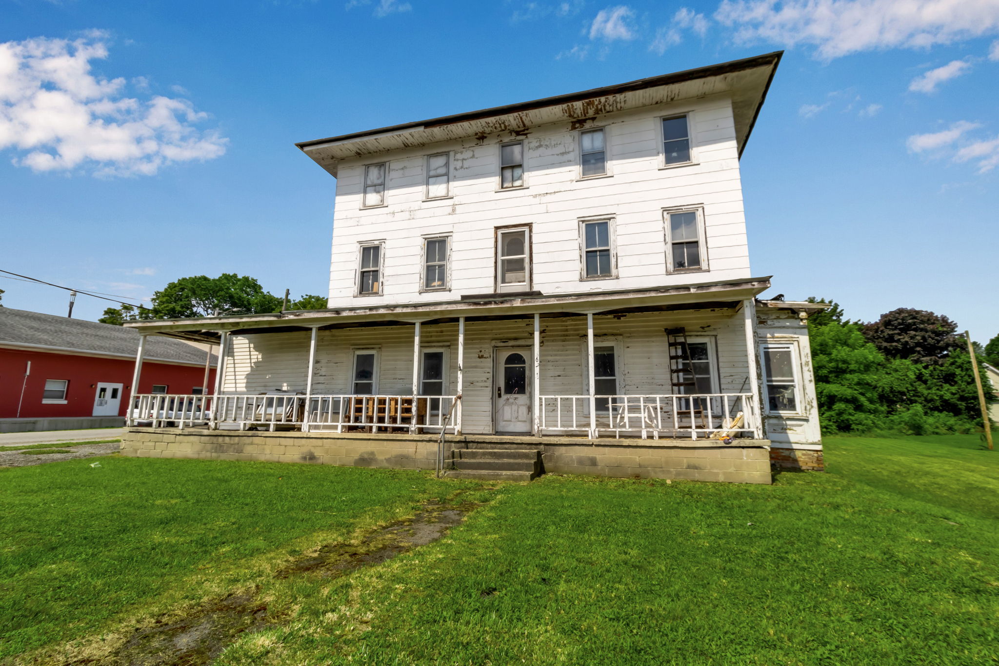 67 North Main St, Silver Springs, NY 14550