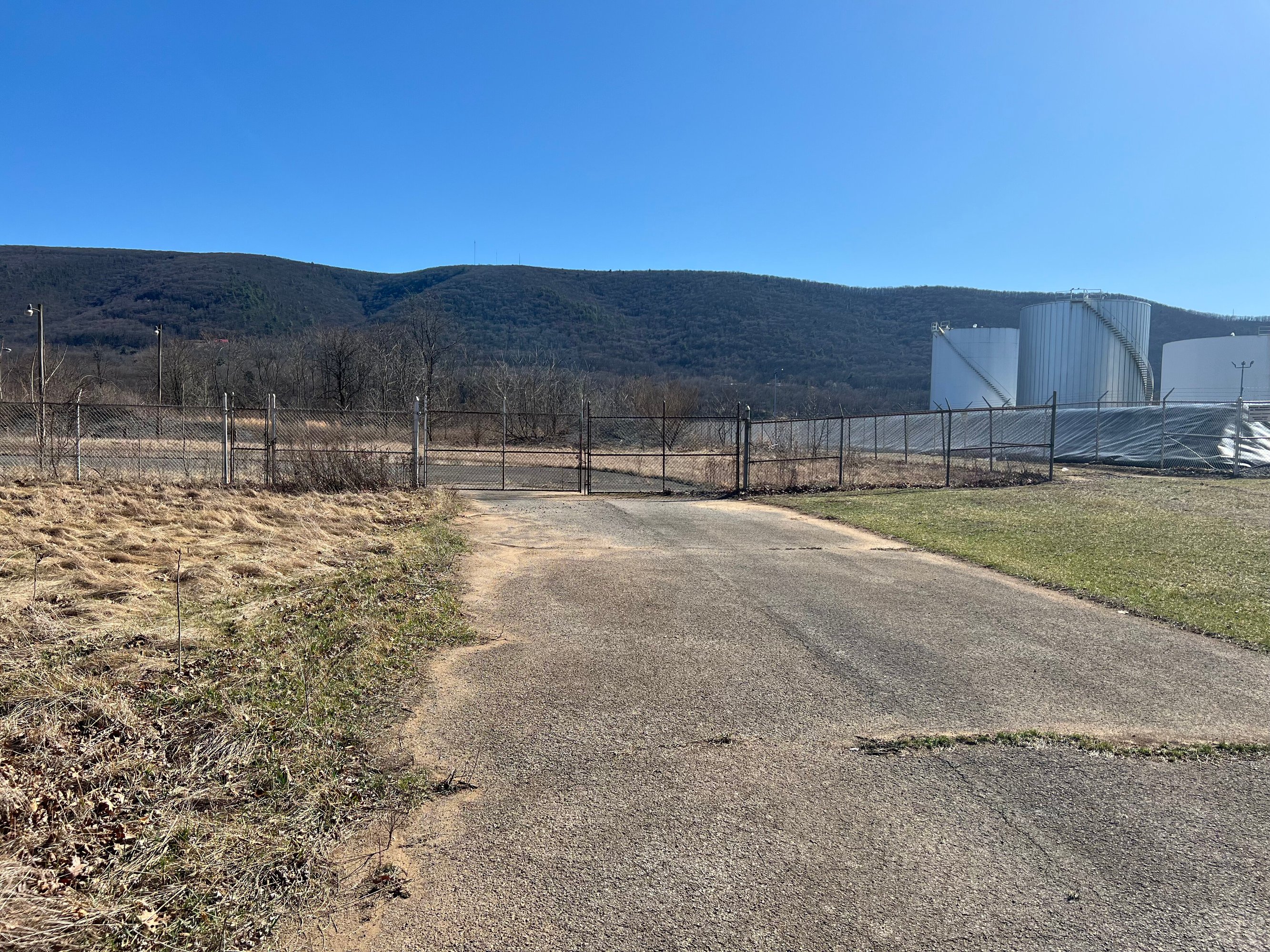 1606 Sylvan Dell Rd, South Williamsport, PA 17702