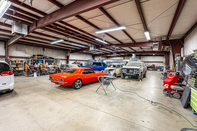 491 E Menlo Ave, Hemet, CA 92543