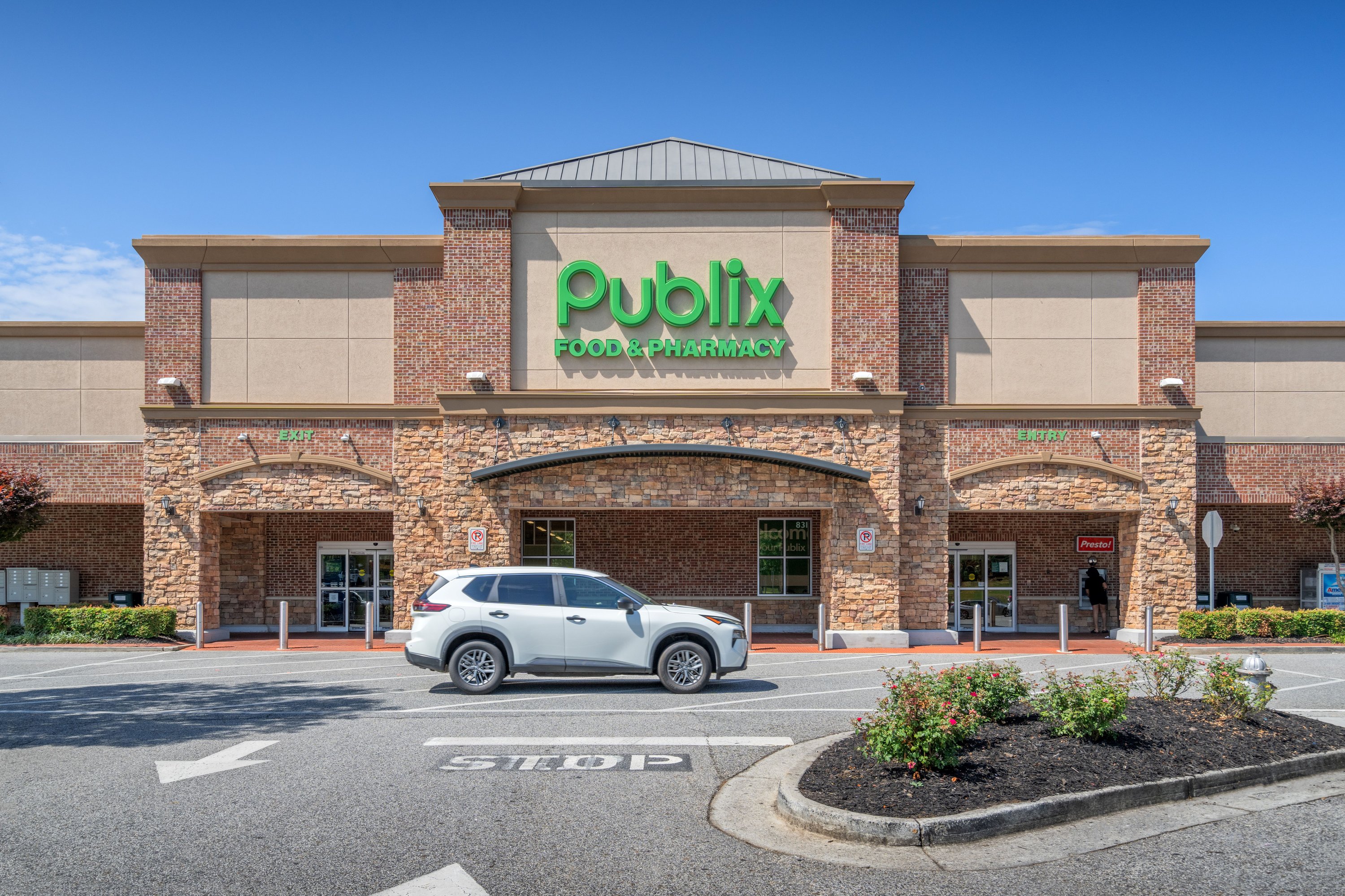 831 Auburn Rd, Dacula, GA 30019
