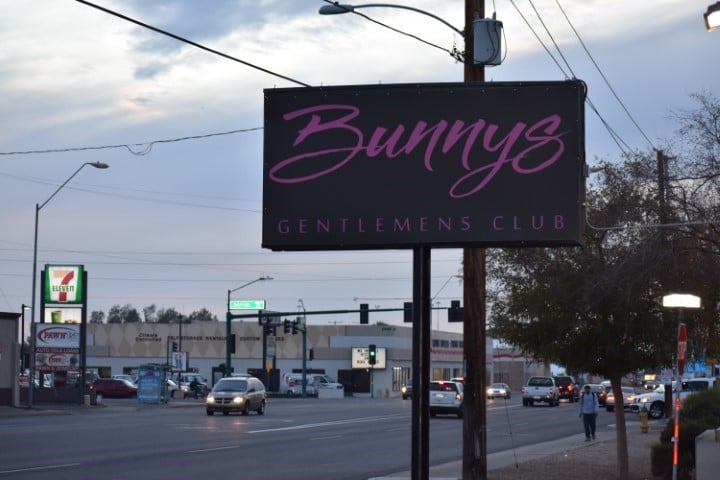 2438 E Mcdowell Rd, Phoenix, AZ 85008