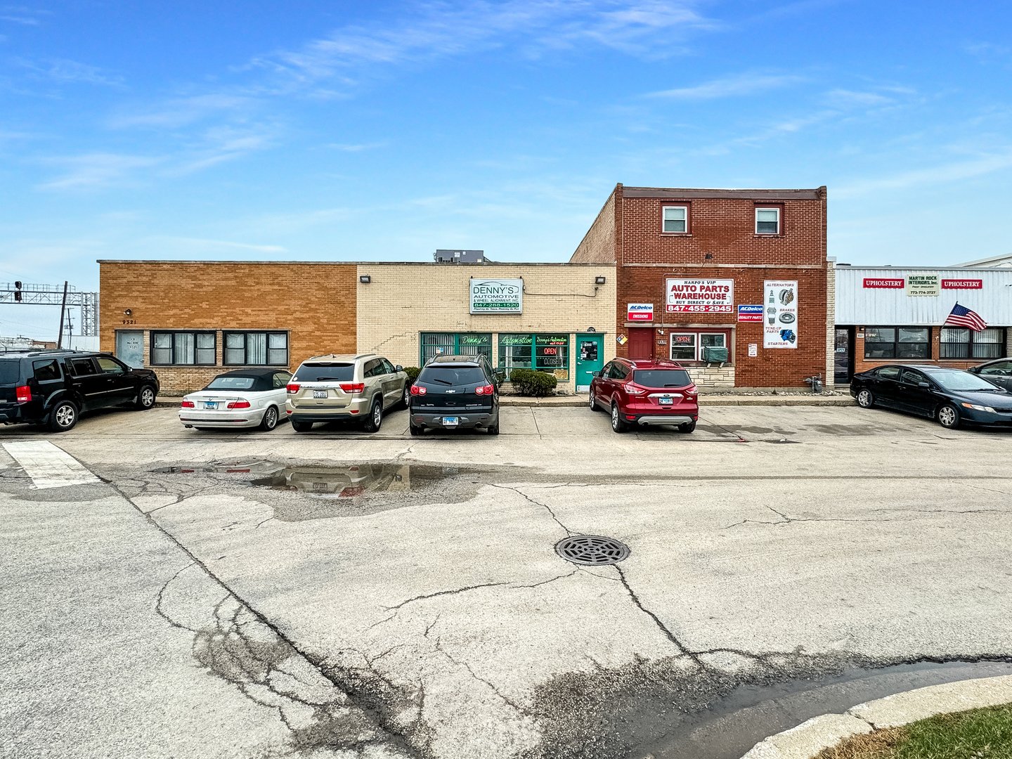 9325 Schiller Blvd, Franklin Park, IL 60131