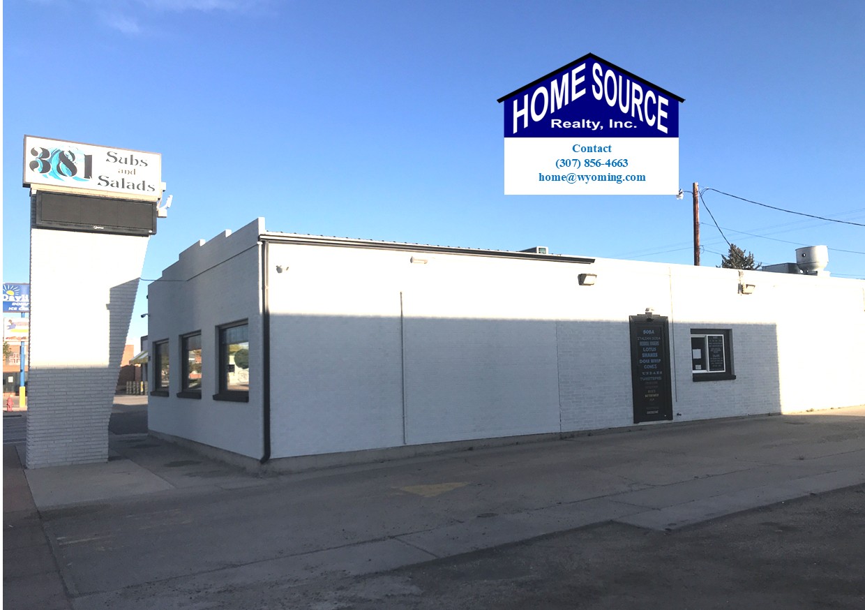 702 E Main St, Riverton, WY 82501