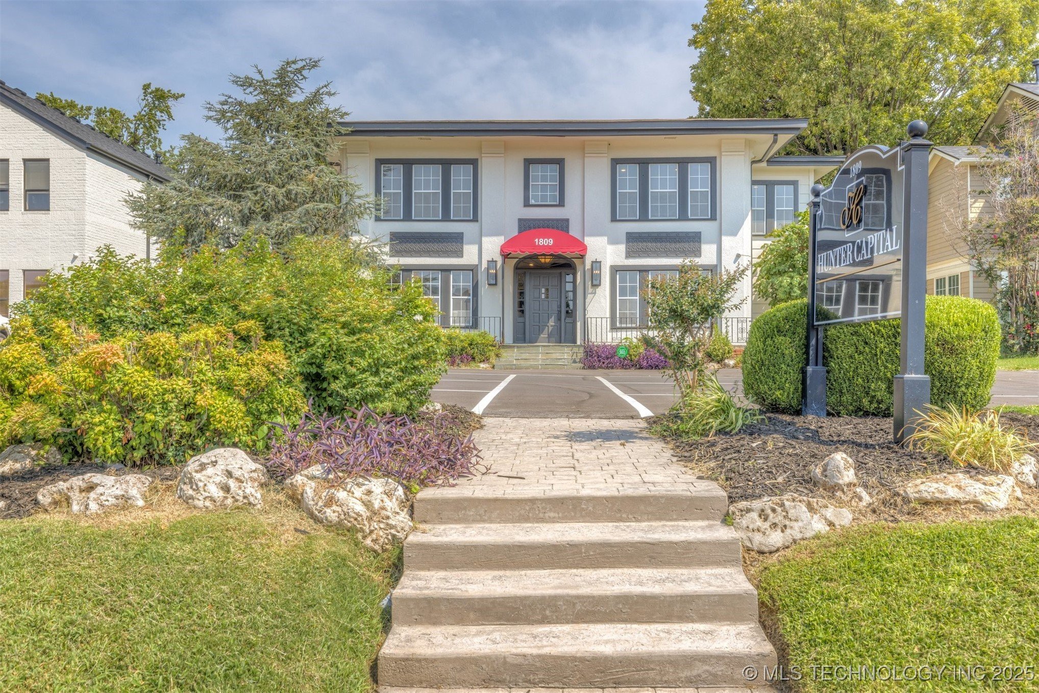 1809 E 15Th St, Tulsa, OK 74104