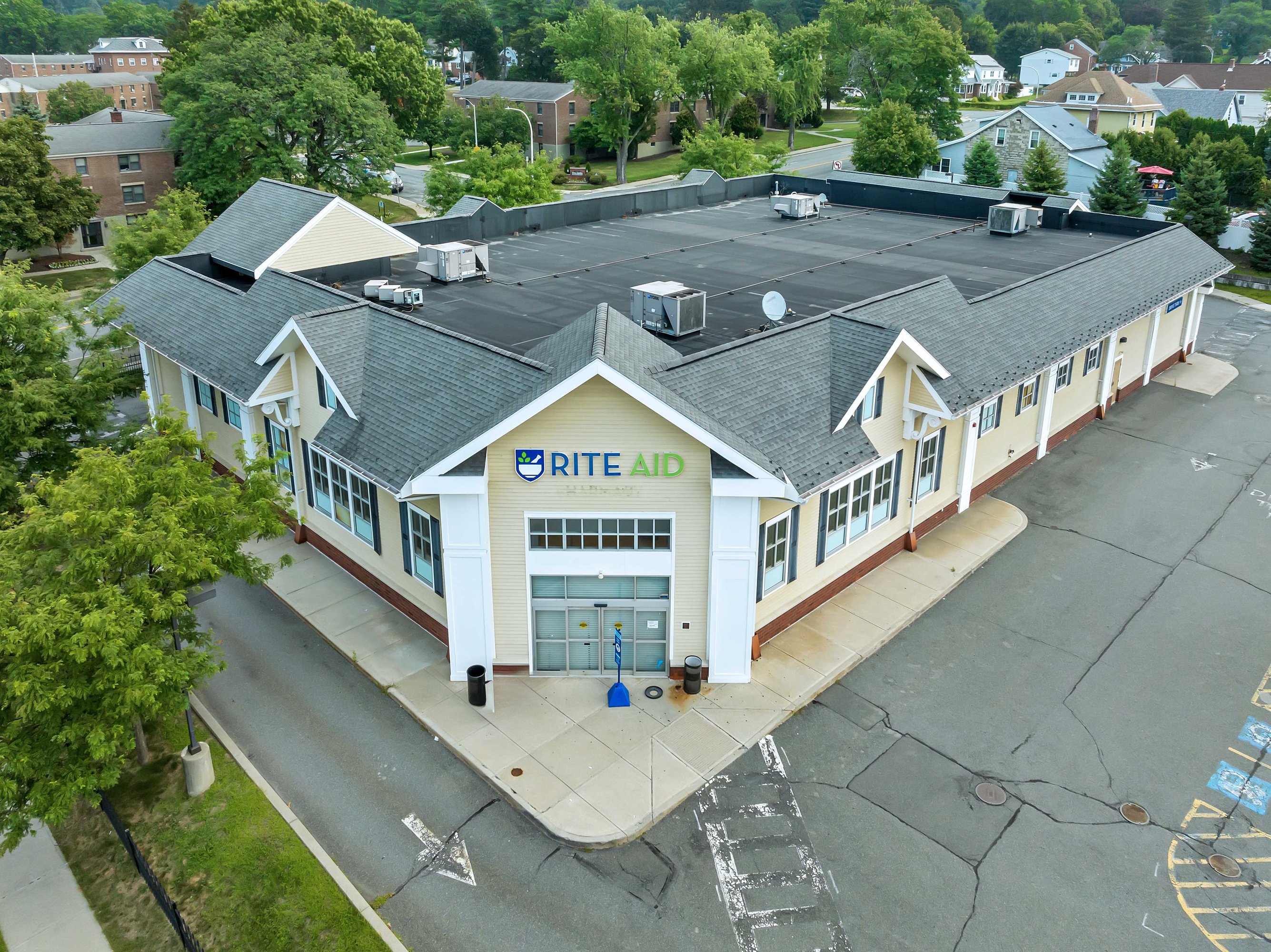 272 Hoosick St, Troy, NY 12180