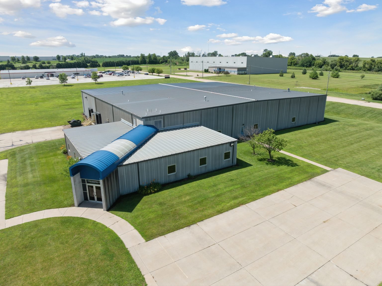701 Technology Pl, Waverly, IA 50677