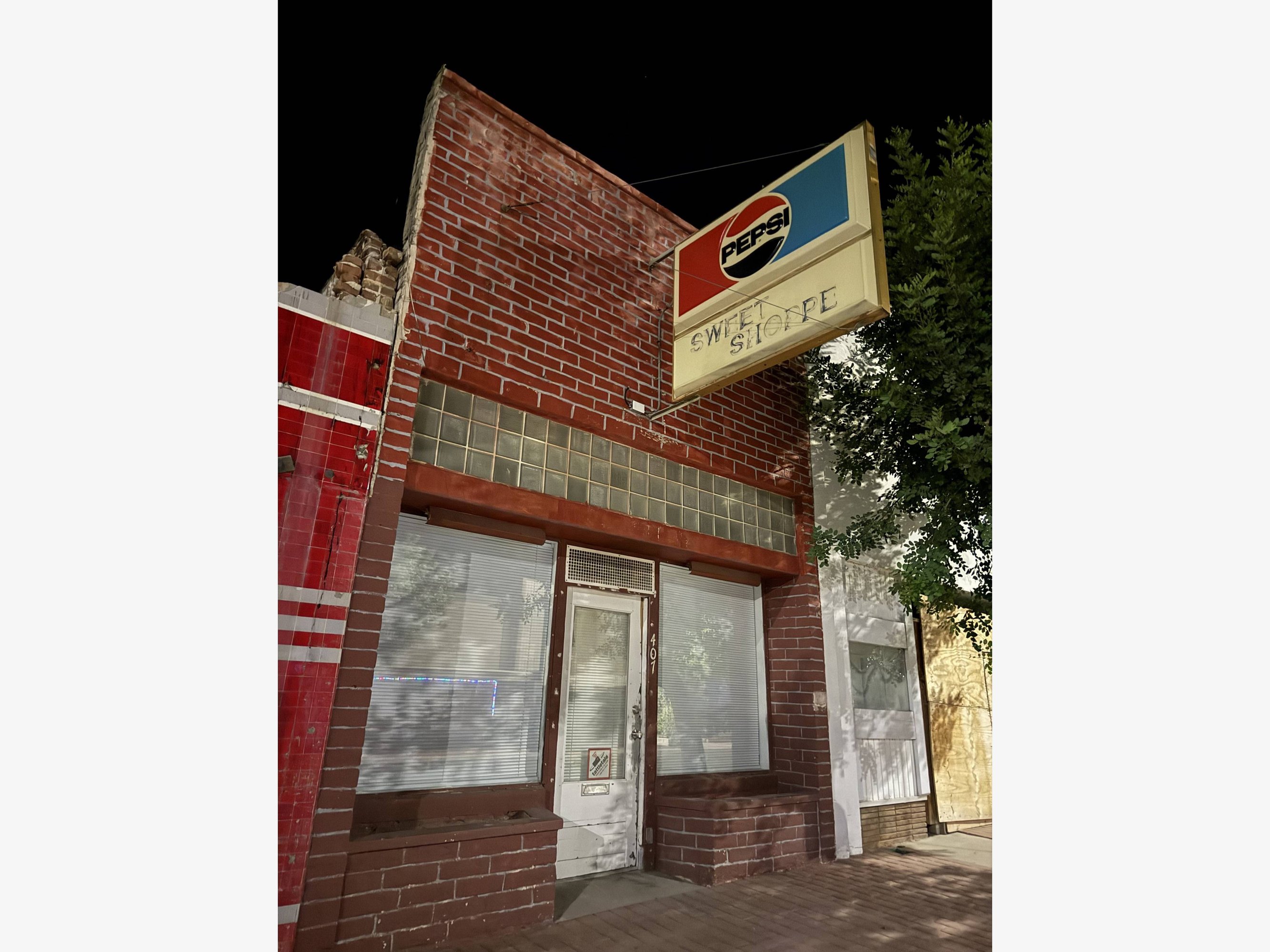 407 Center St,Unit Taft ca 93268, Taft, CA 93268