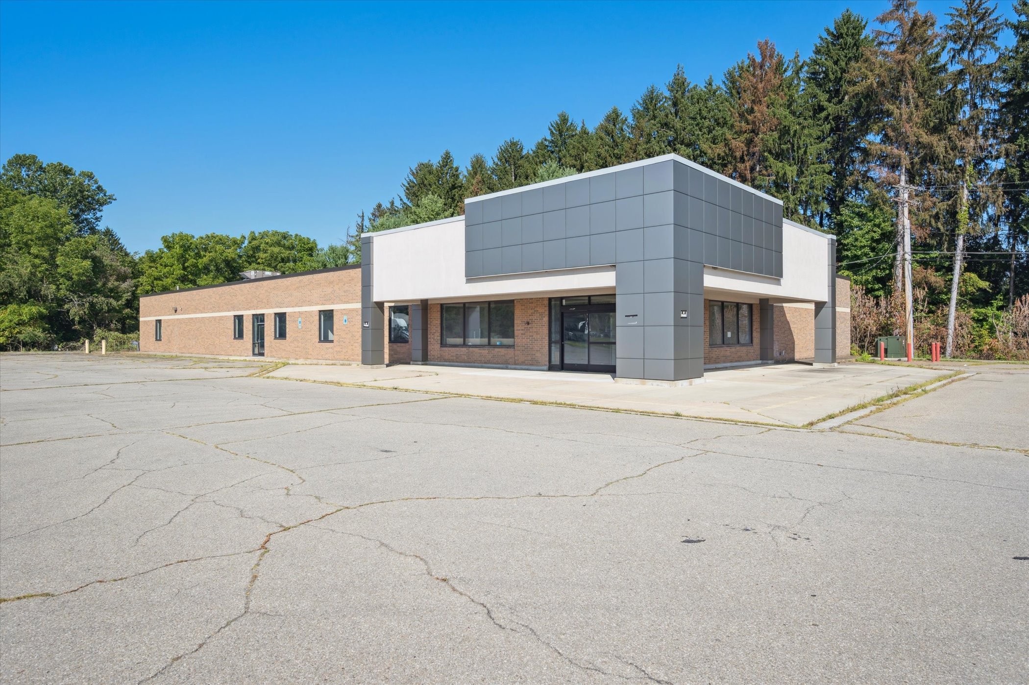 2715 Wilmington Rd, New Castle, PA 16105