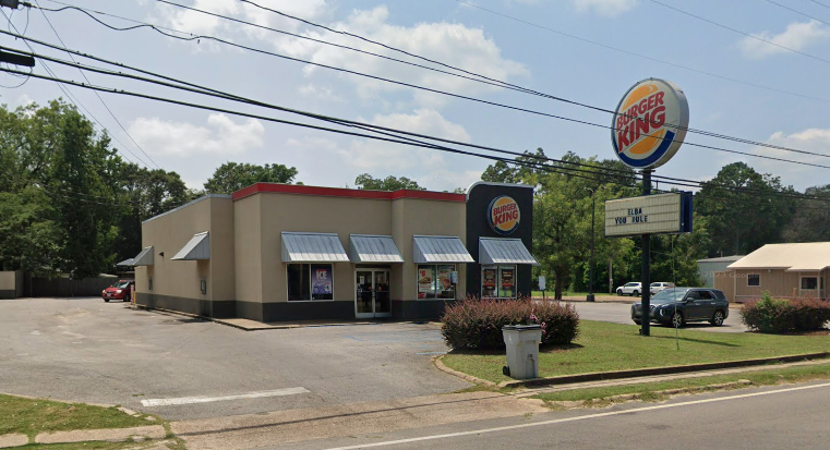 529 Claxton Ave, Elba, AL 36323