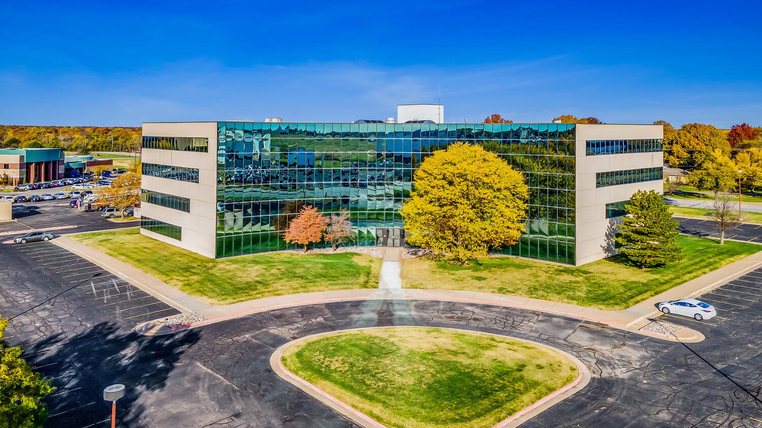 101 S Webb Rd, Wichita, KS 67207