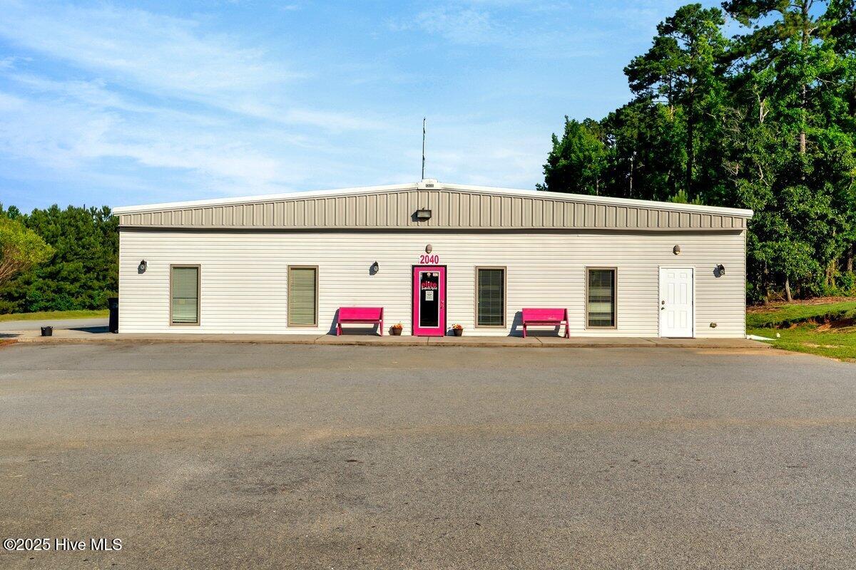 2040 Fenner Rd, Rocky Mount, NC 27804