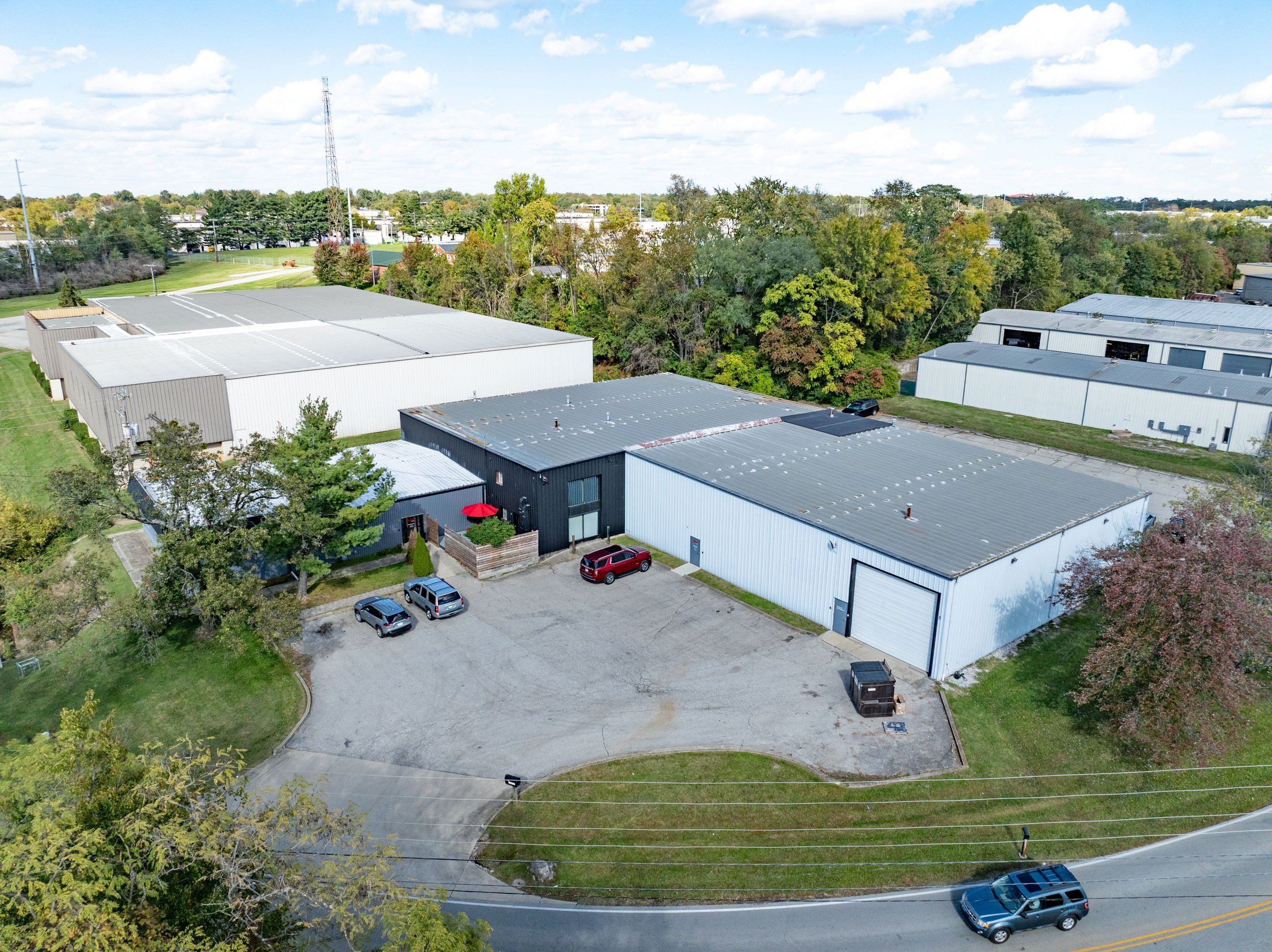 10005 Bunsen Way, Louisville, KY 40299