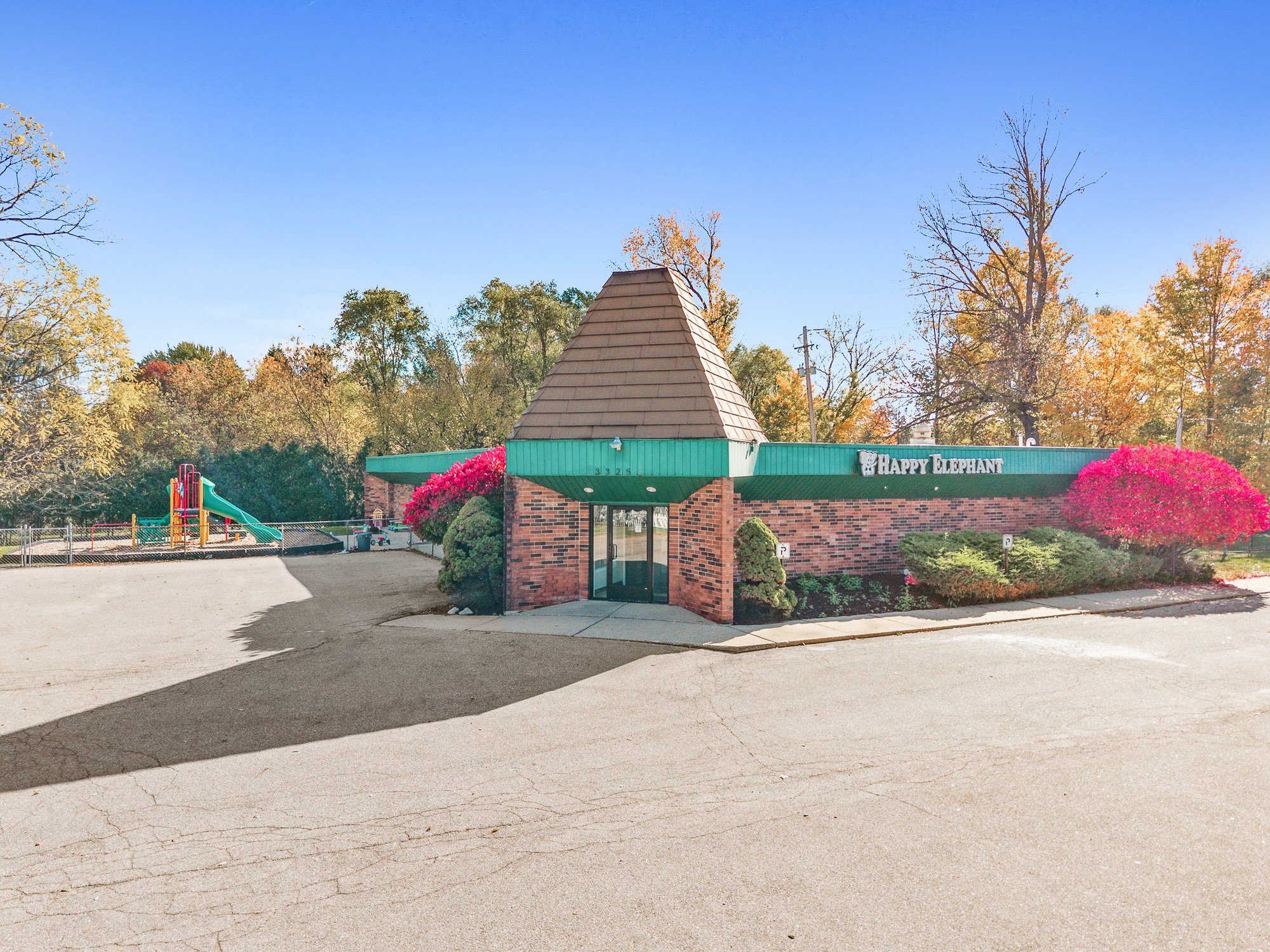 3325 Aurelius Rd, Lansing, MI 48910