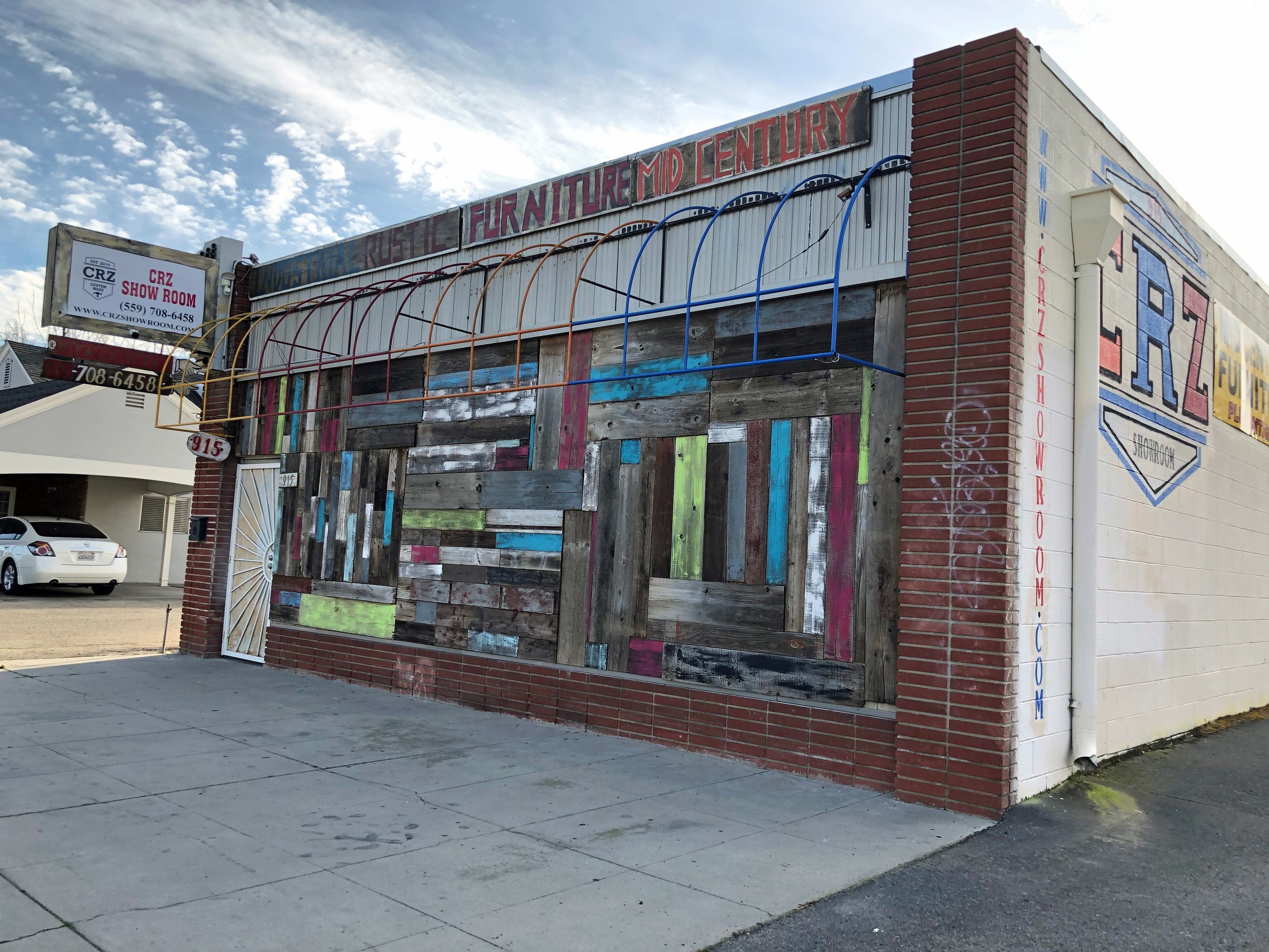 915 N Fulton St, Fresno, CA 93728