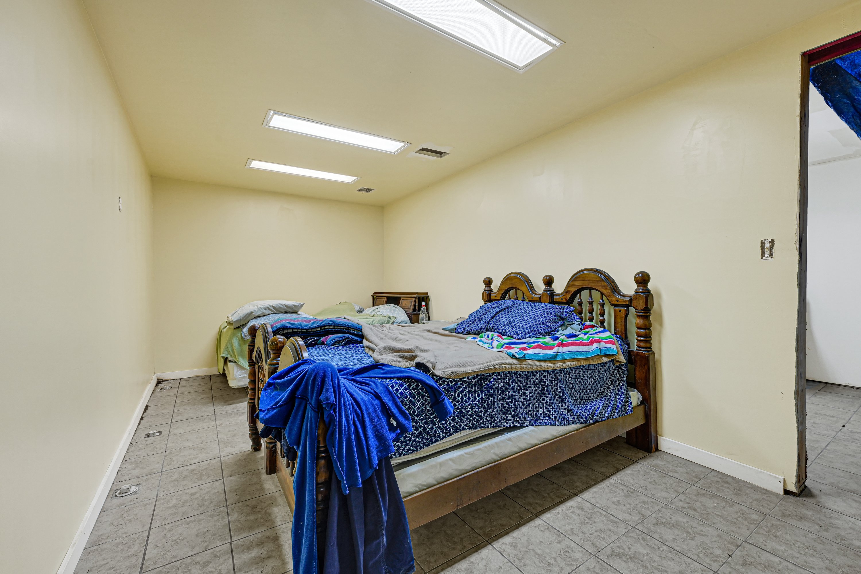 4315 PARKER RD Houston TX 77093-5919 APN: 068-044-023-0572 | Crexi.com