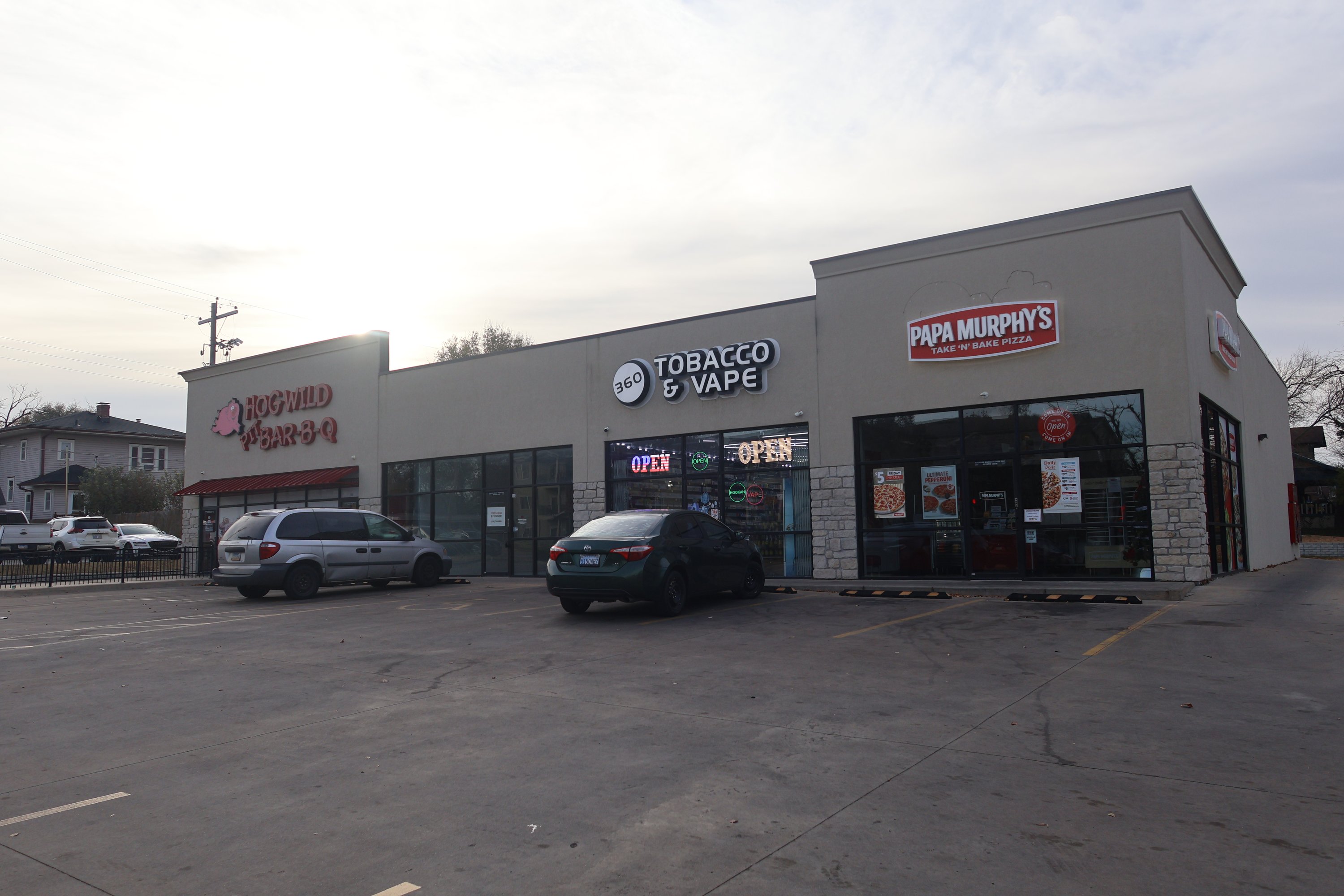 3519 E Central Ave, Wichita, KS 67208
