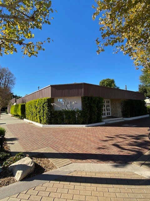 24237 Main St, Santa Clarita, CA 91321