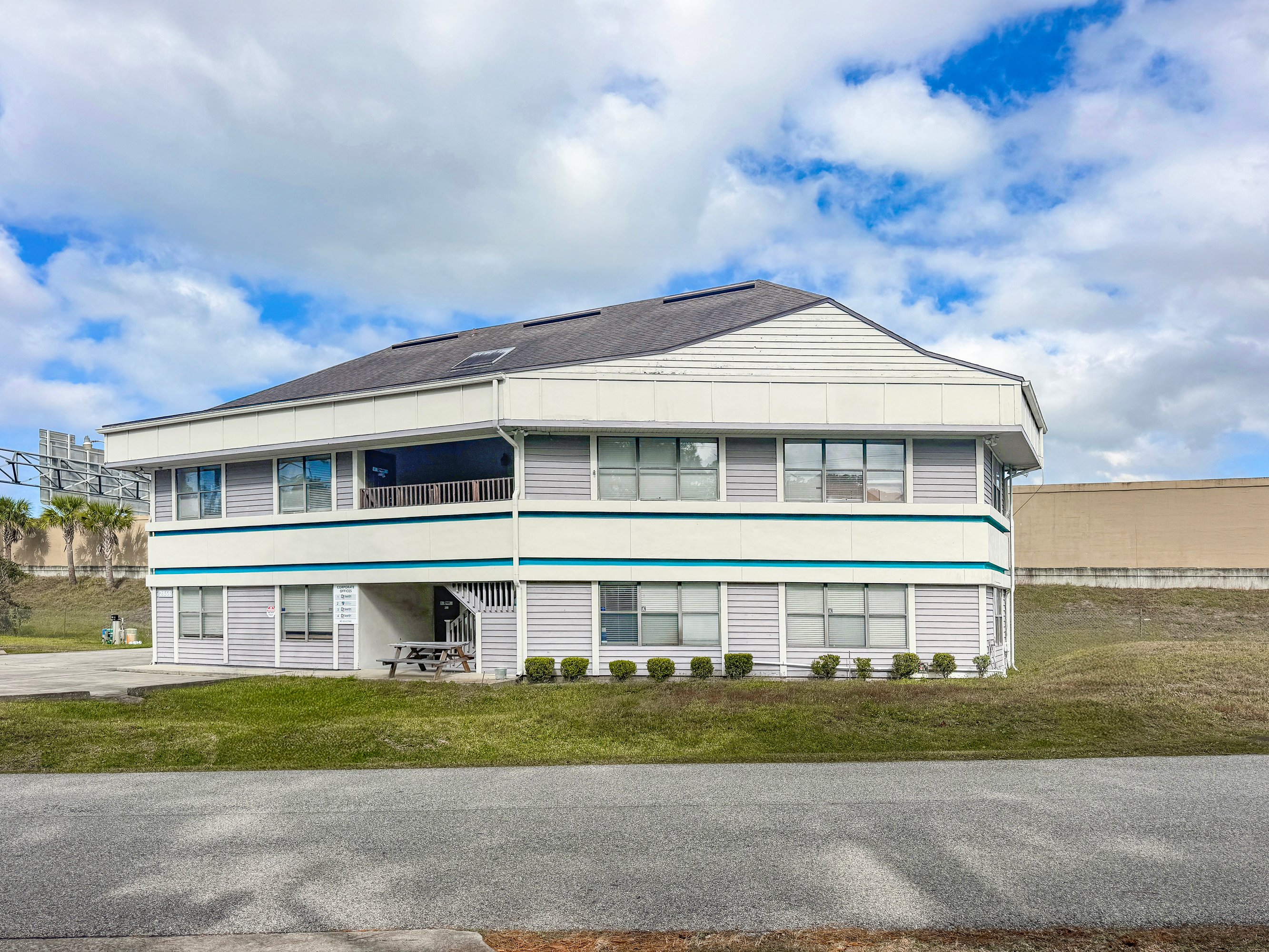 2865 Plummer Cove Rd, Jacksonville, FL 32223