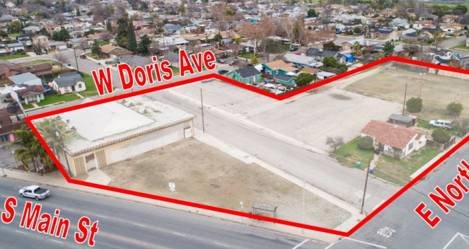 586 N Main St, Woodville, CA 93257