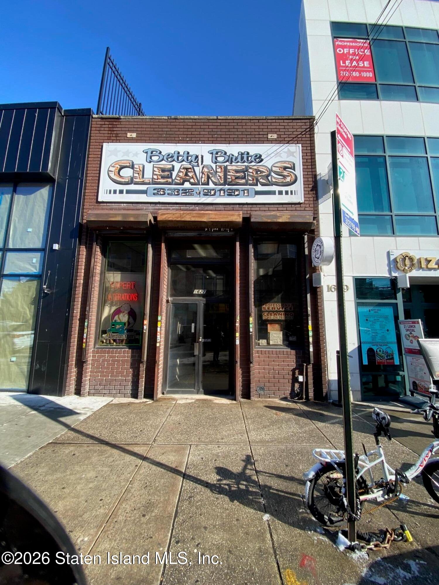 1627 Sheepshead Bay Rd, Brooklyn, NY 11235