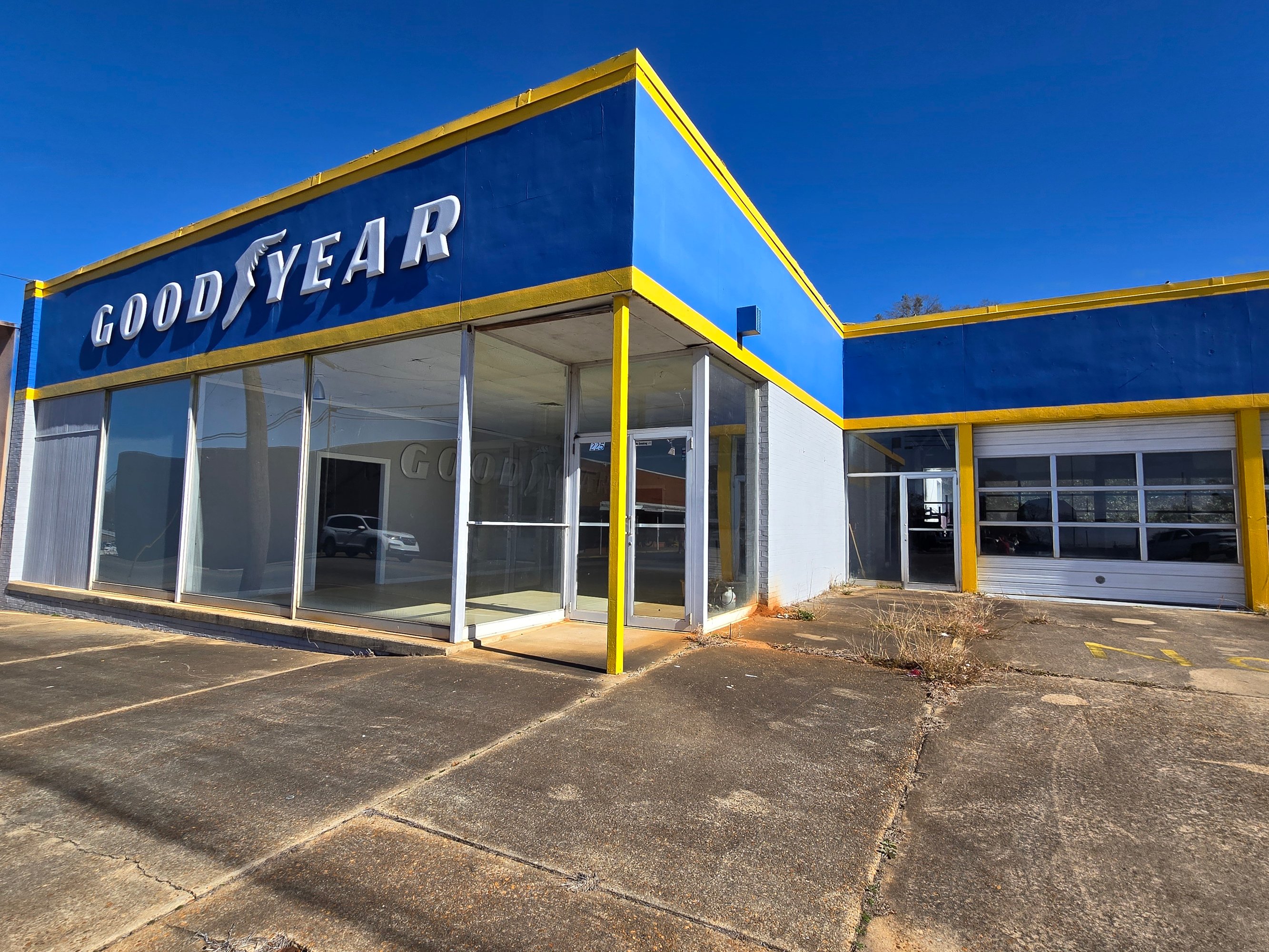 225 N Lee St, Americus, GA 31709