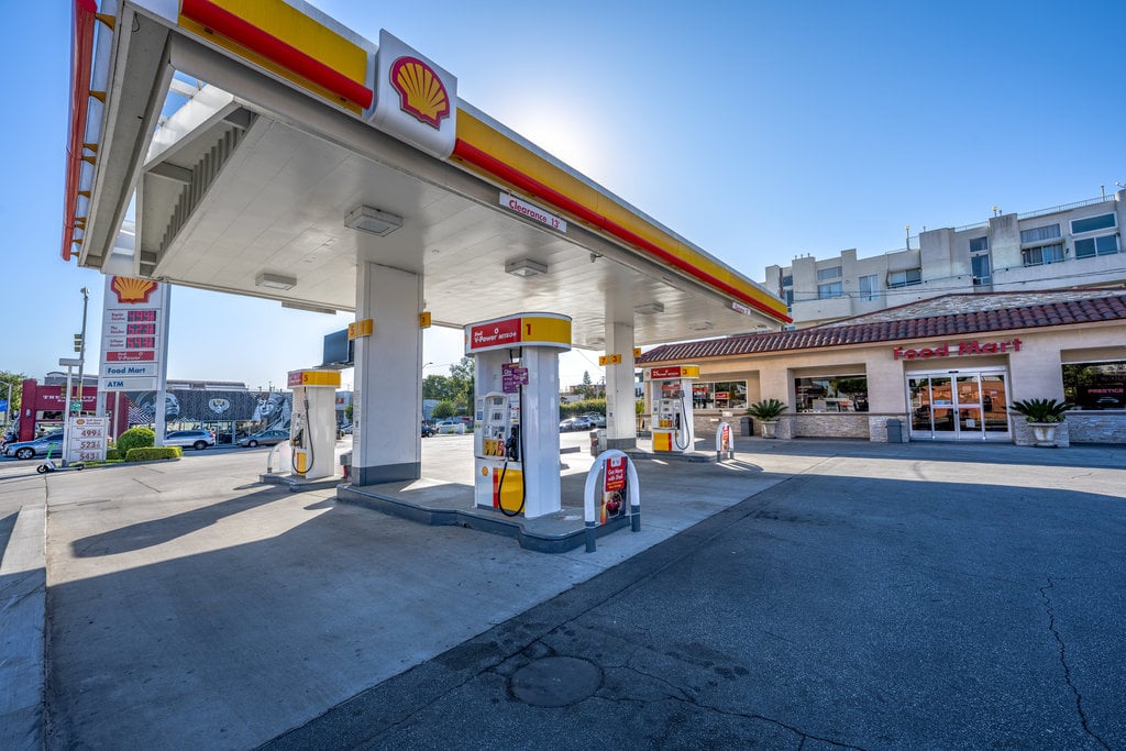 1309 N La Brea Ave, Los Angeles, CA 90028