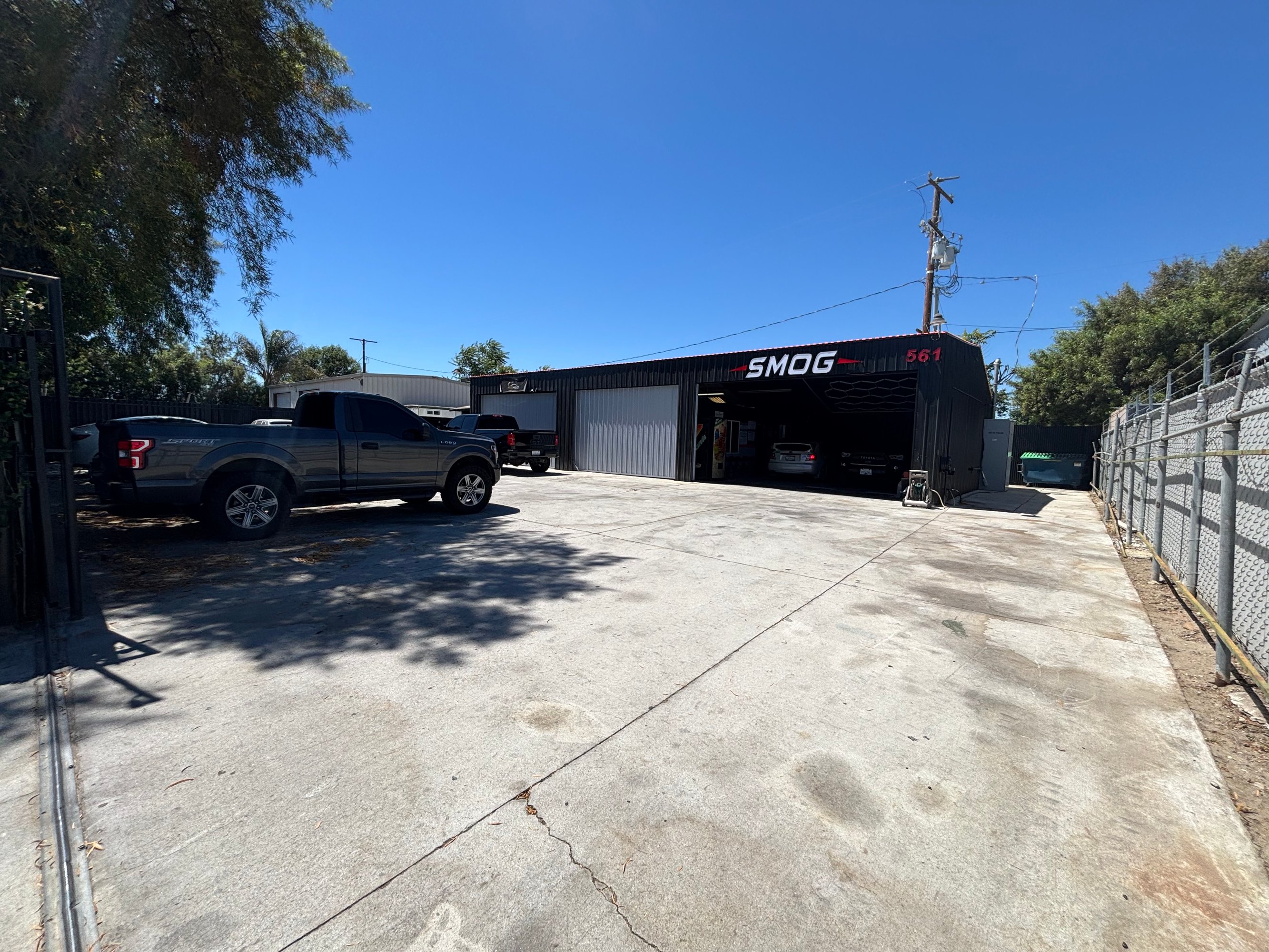 561 N Palm Ave, Hemet, CA 92543