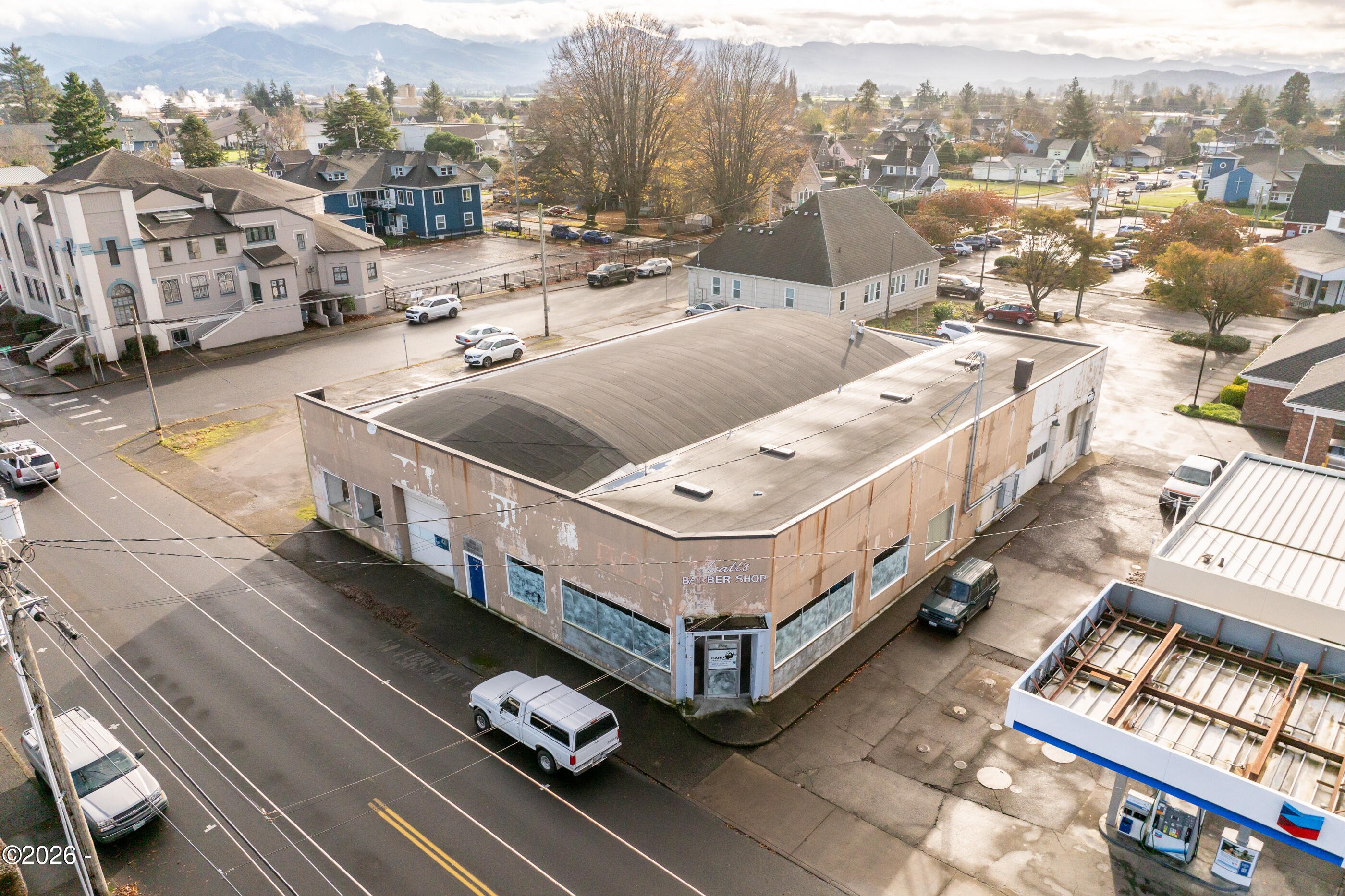 2105 4Th St, Tillamook, OR 97141