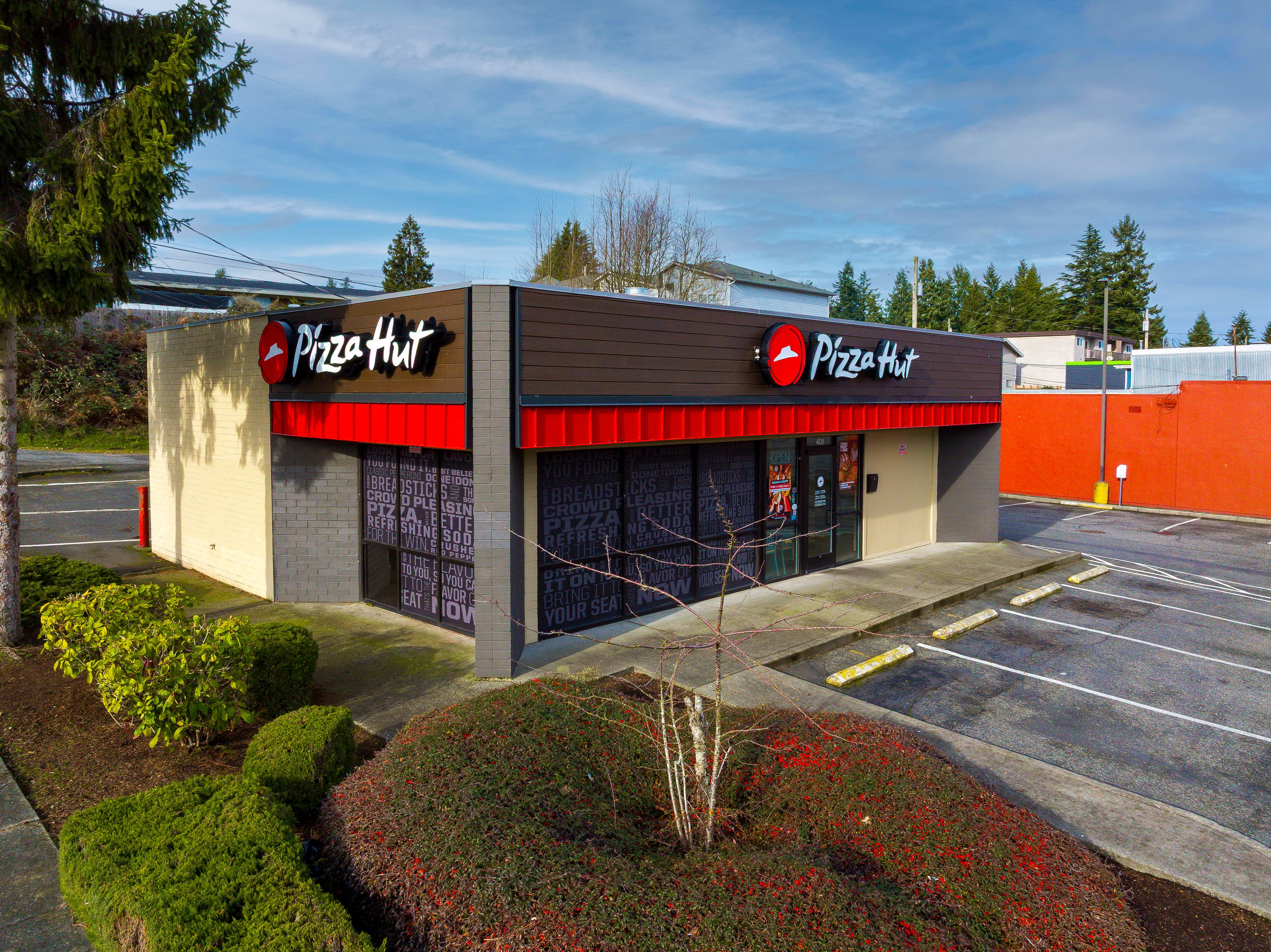 4830 Evergreen Way, Everett, WA 98203