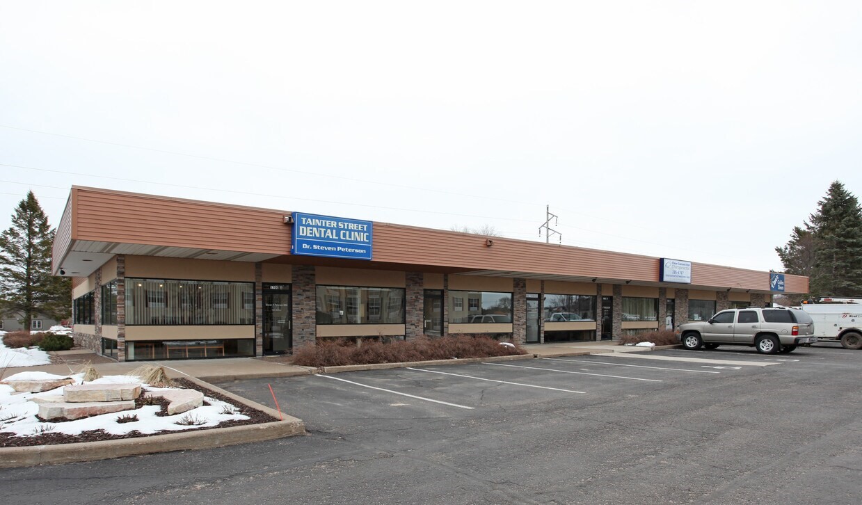 1700 Tainter St, Menomonie, WI 54751