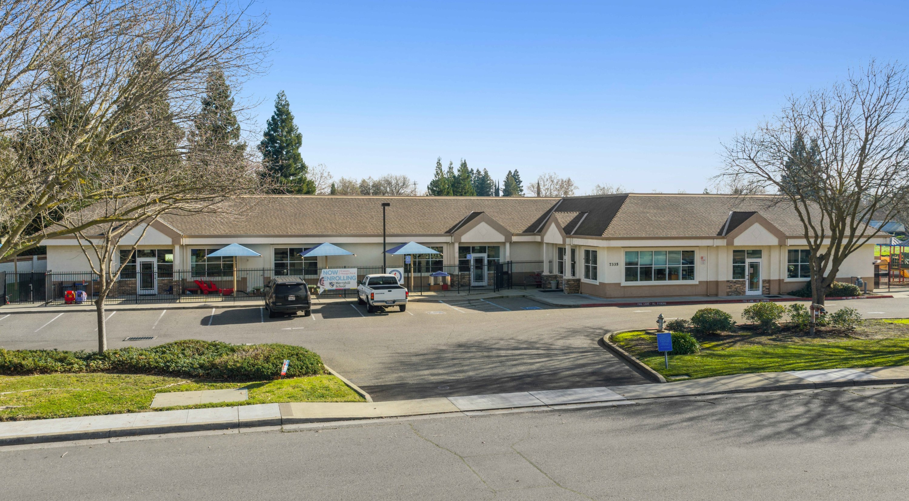 7335 Park City Dr, Sacramento, CA 95831
