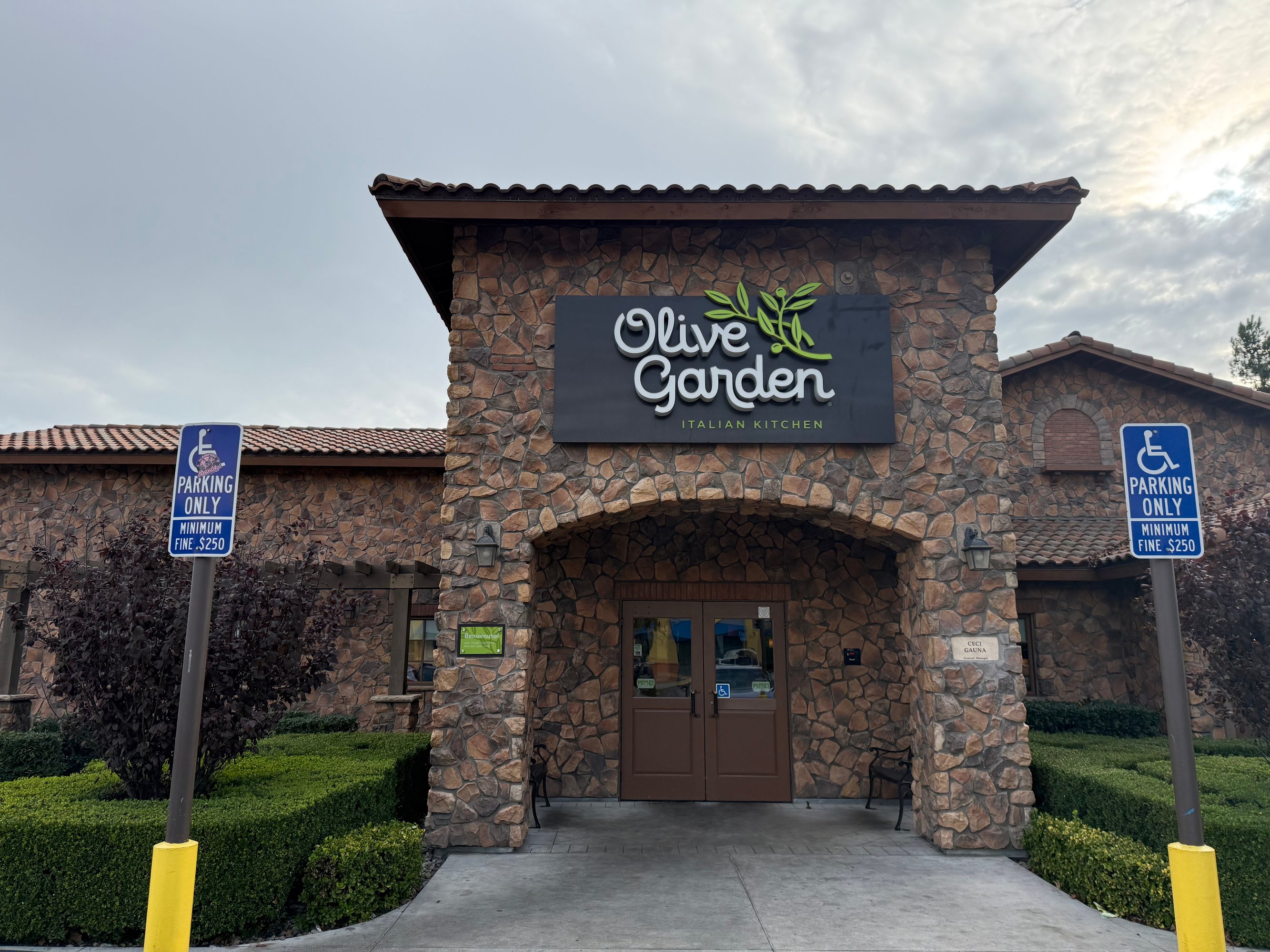 582 N Lone Hill Ave, San Dimas, CA 91773