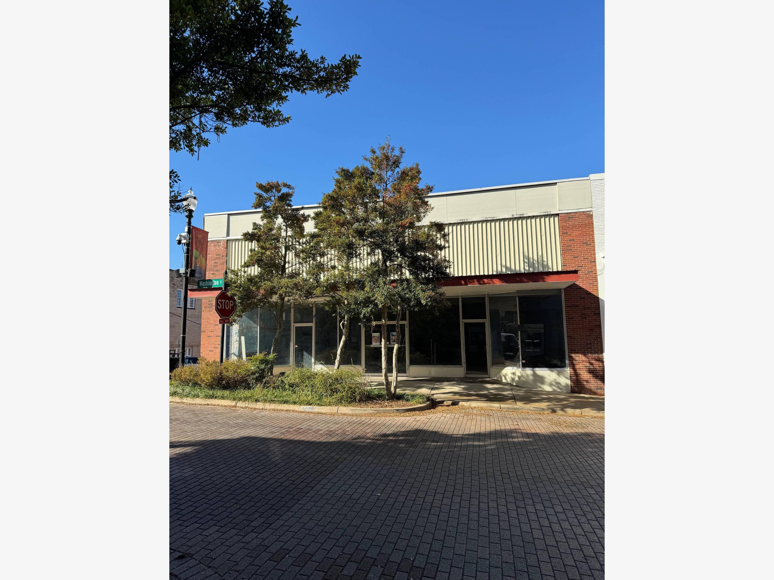 1420 Washington St, Vicksburg, MS 39180
