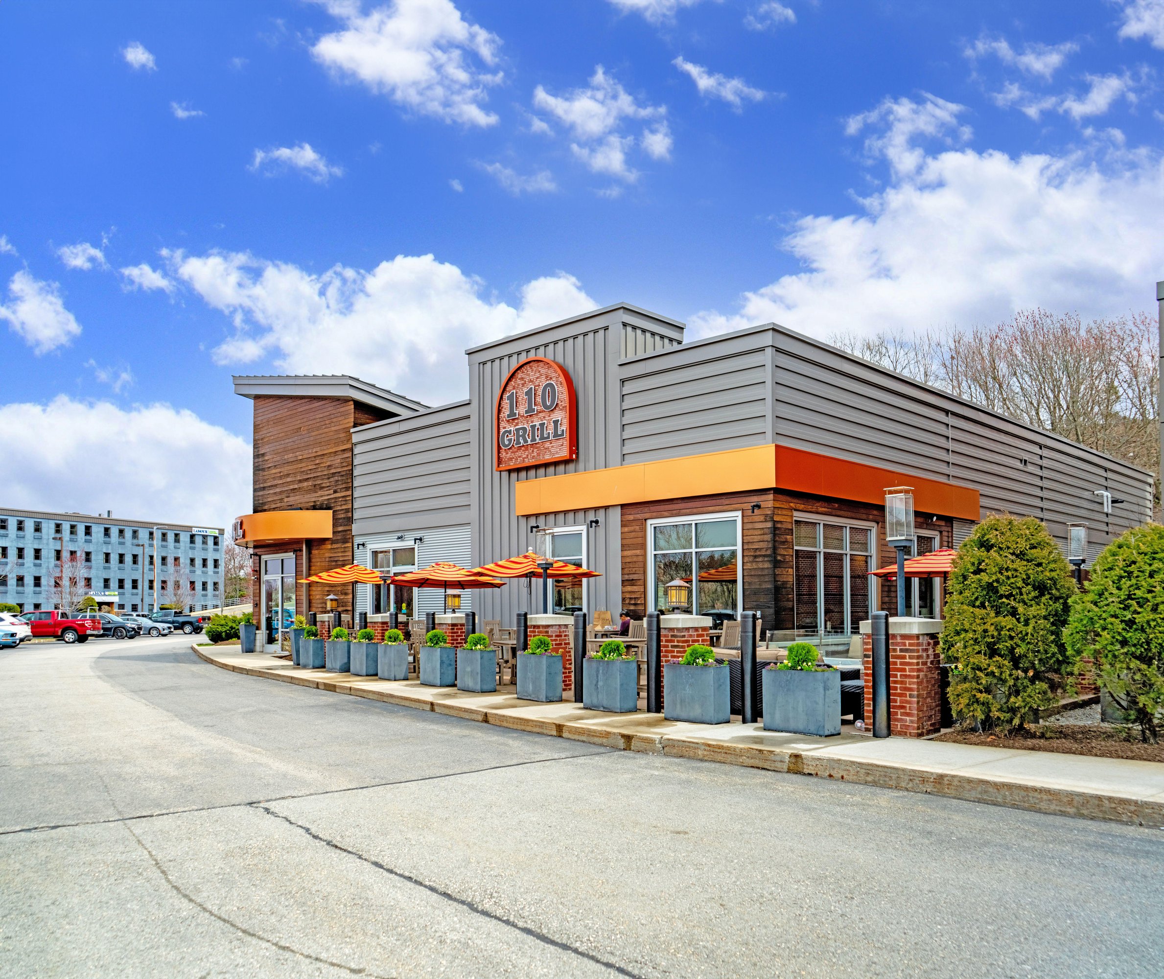 170 Forbes Rd, Braintree, MA 02184