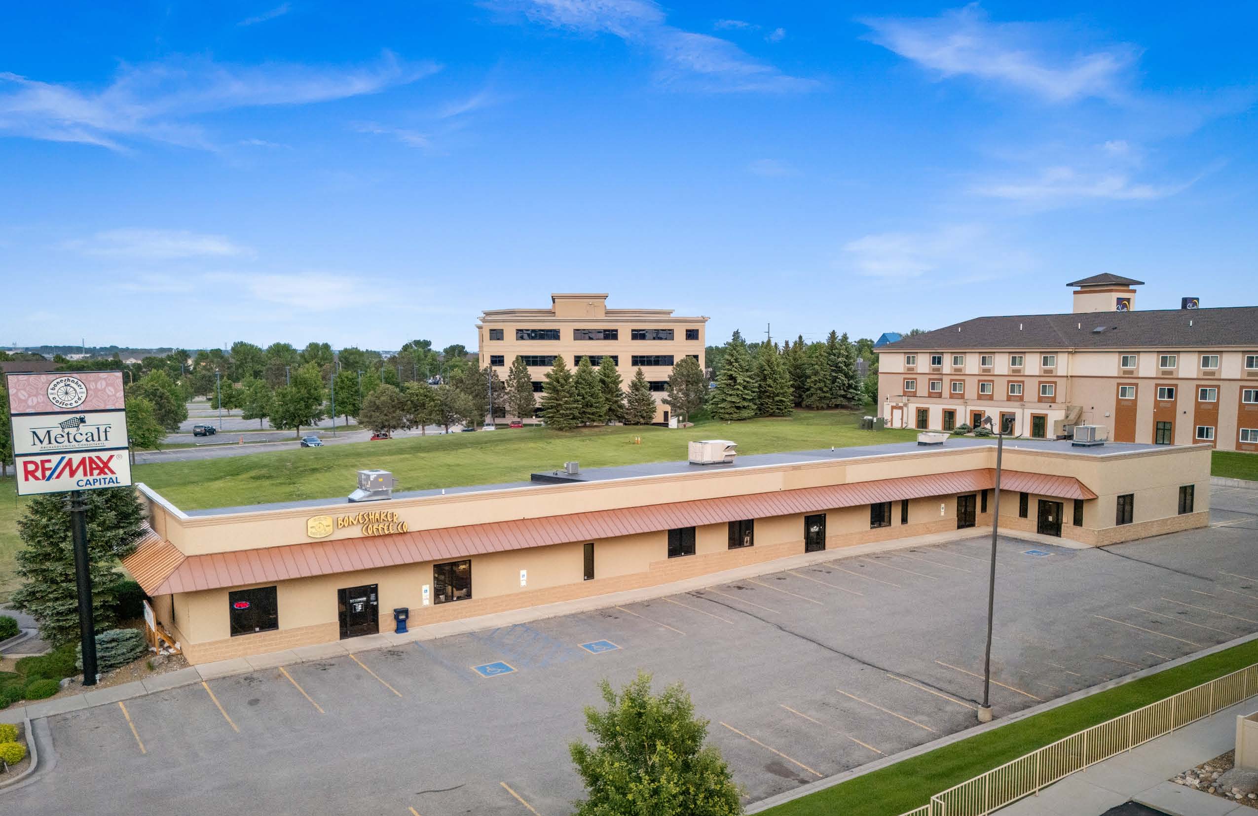 1501 Mapleton Ave, Bismarck, ND 58503