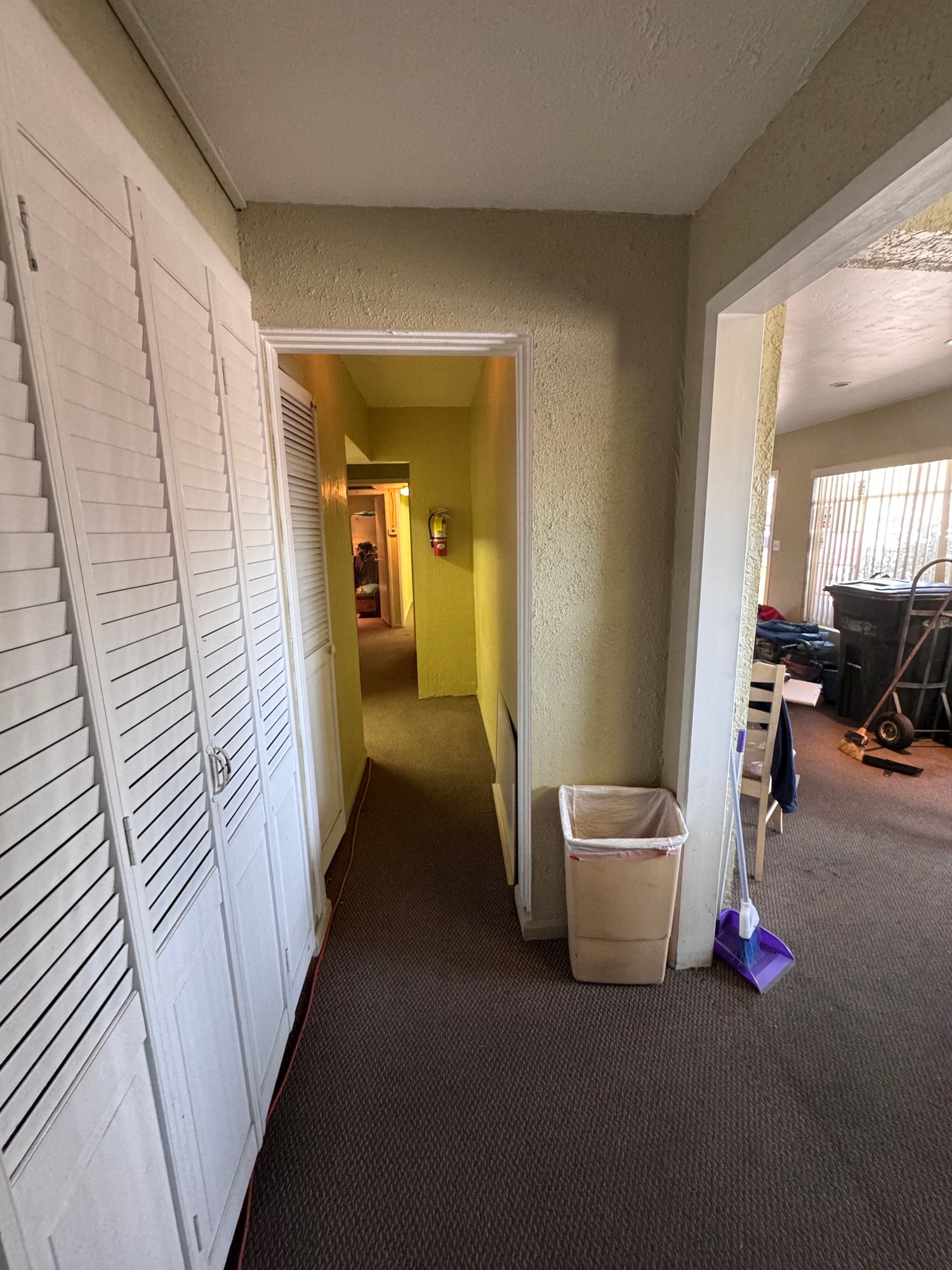 1812 Santa Paula Dr, Las Vegas, NV 89104