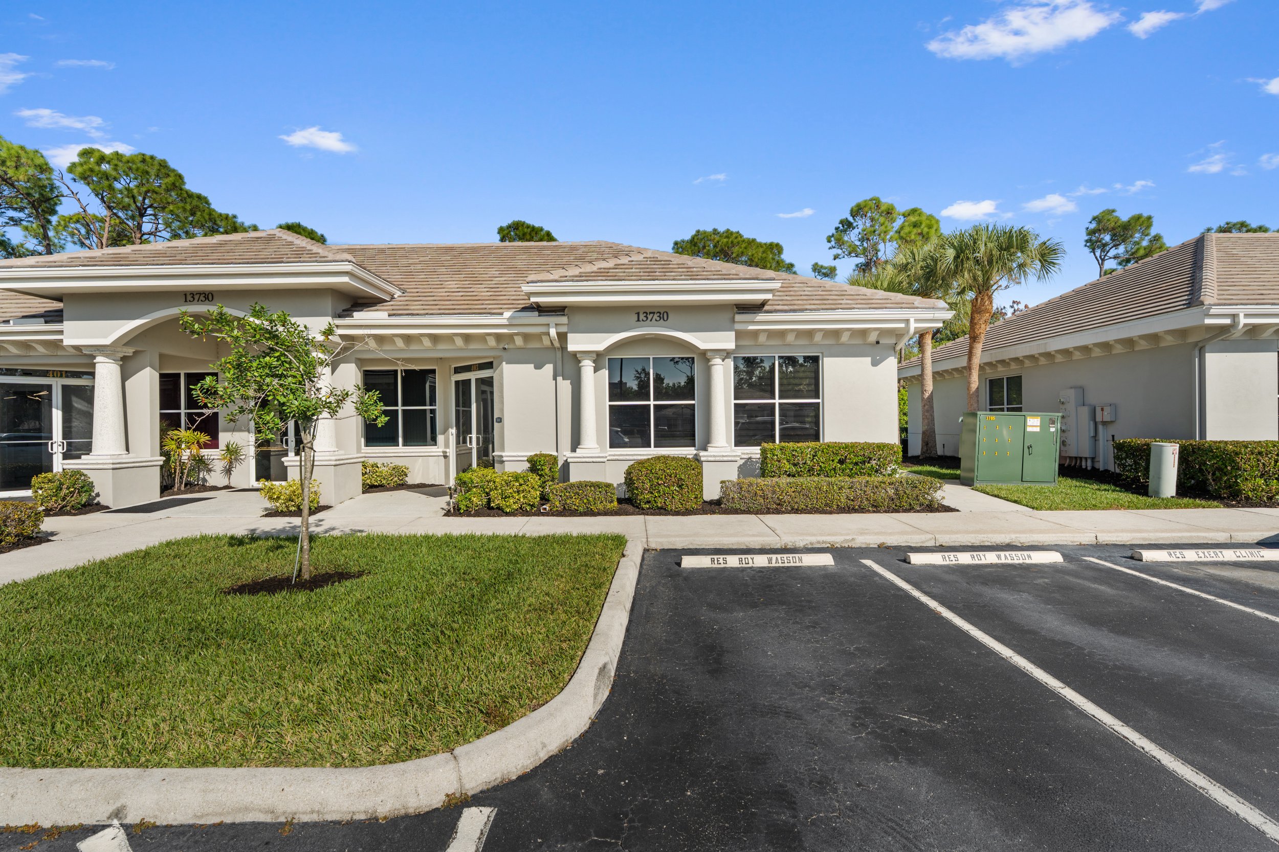 13730 Cypress Terrace Cir,Unit 403, Fort Myers, FL 33907