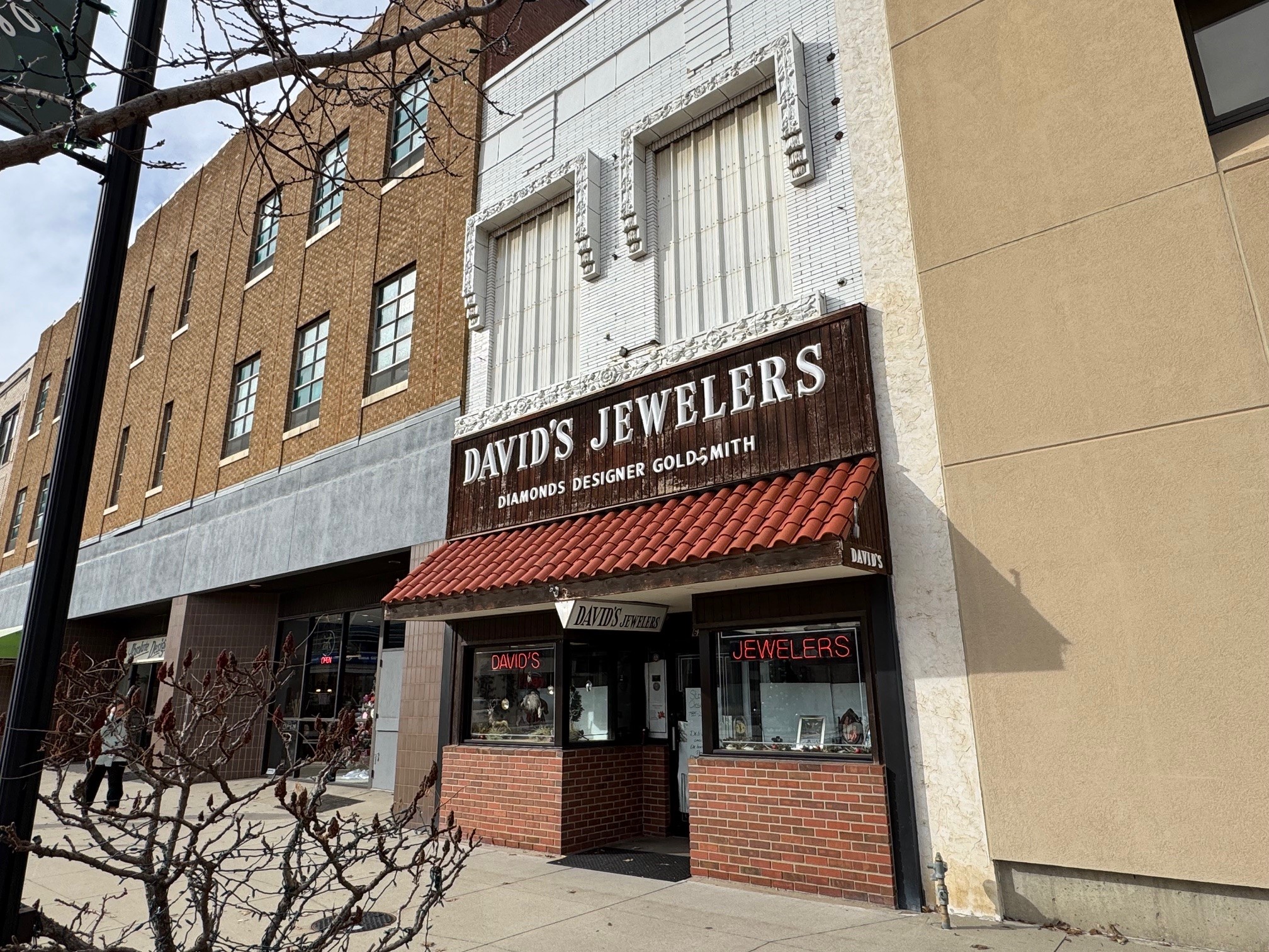 623 S Kansas Ave, Topeka, KS 66603