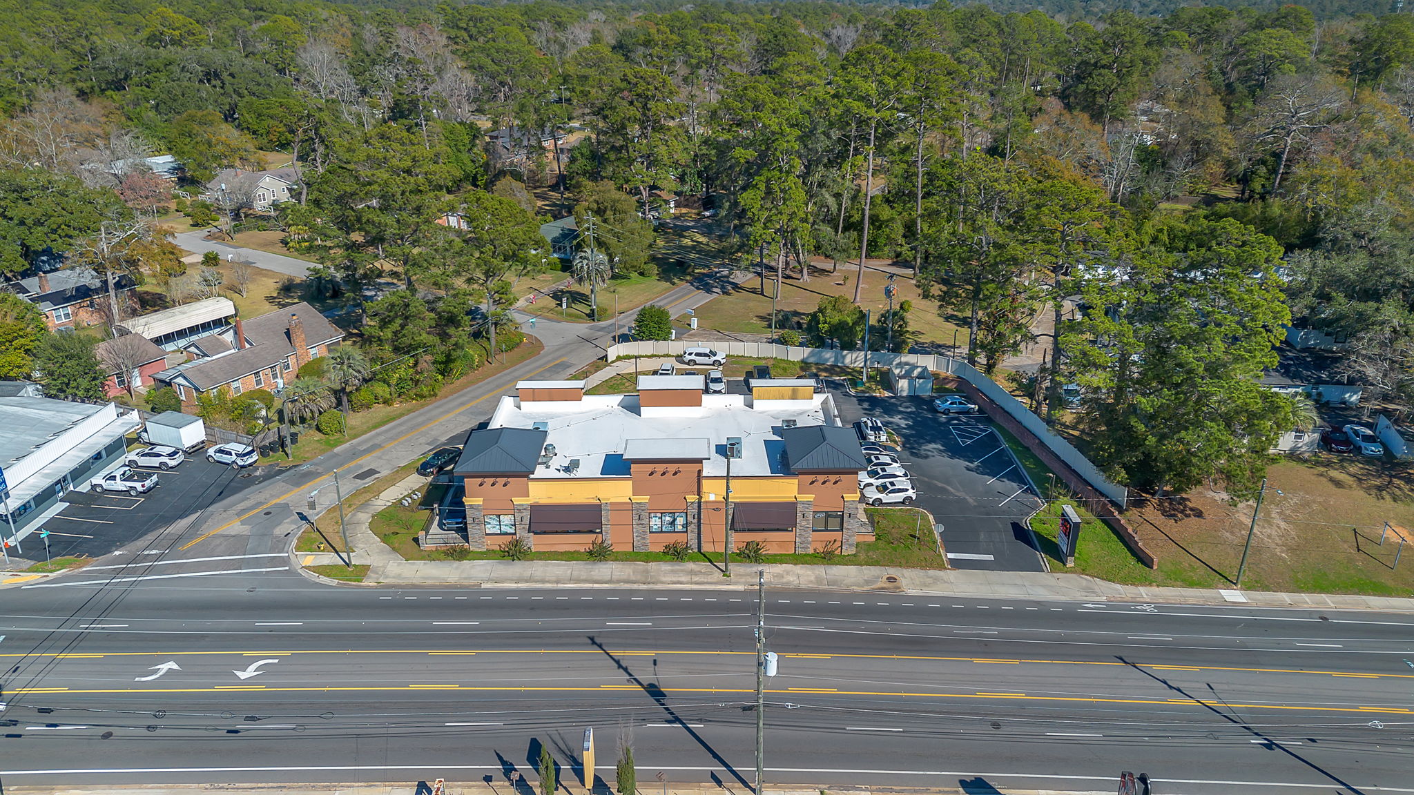 1875 N Monroe St, Tallahassee, FL 32303