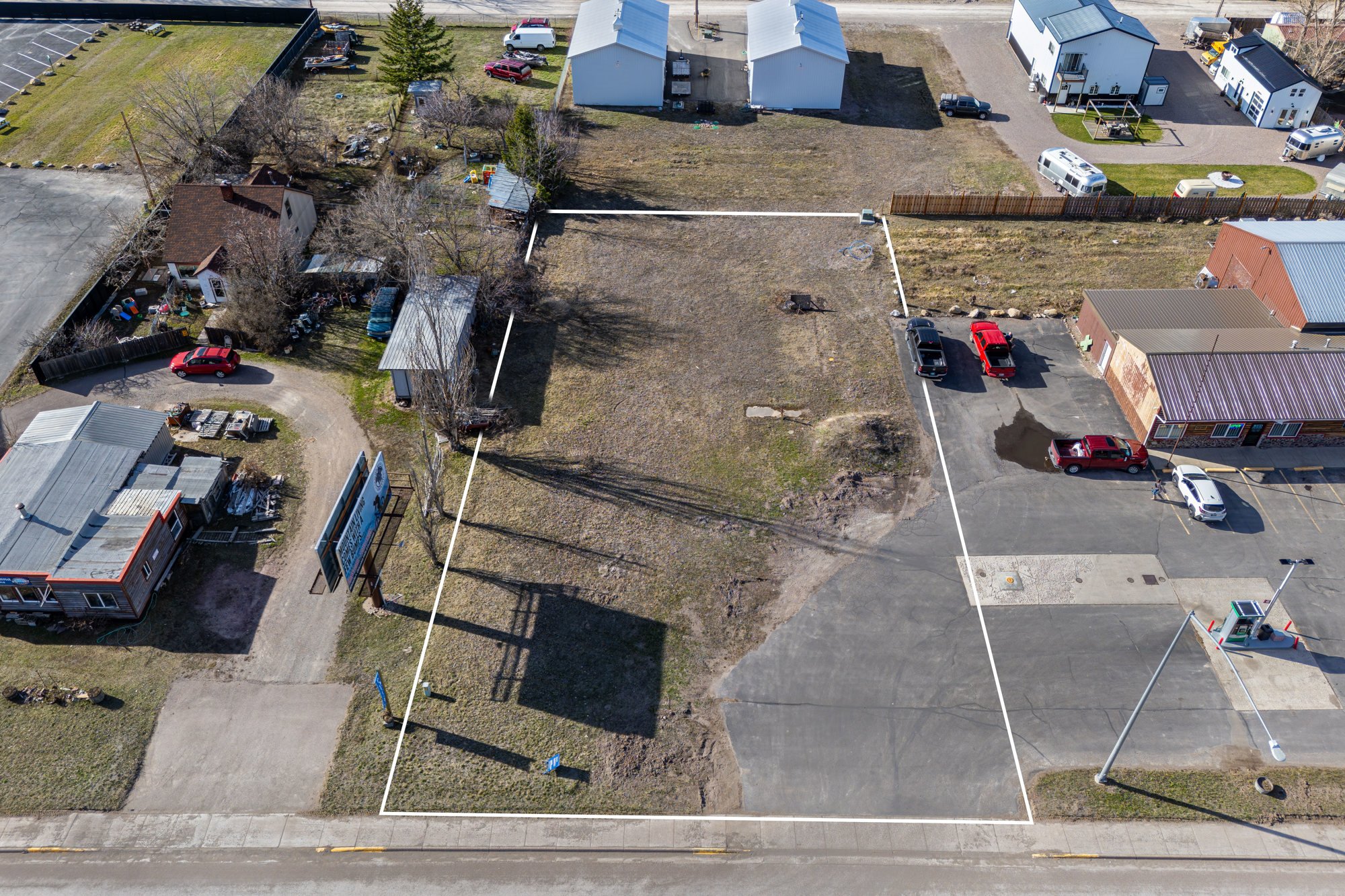 7350 Us Highway 2 E, Columbia Falls, MT 59912
