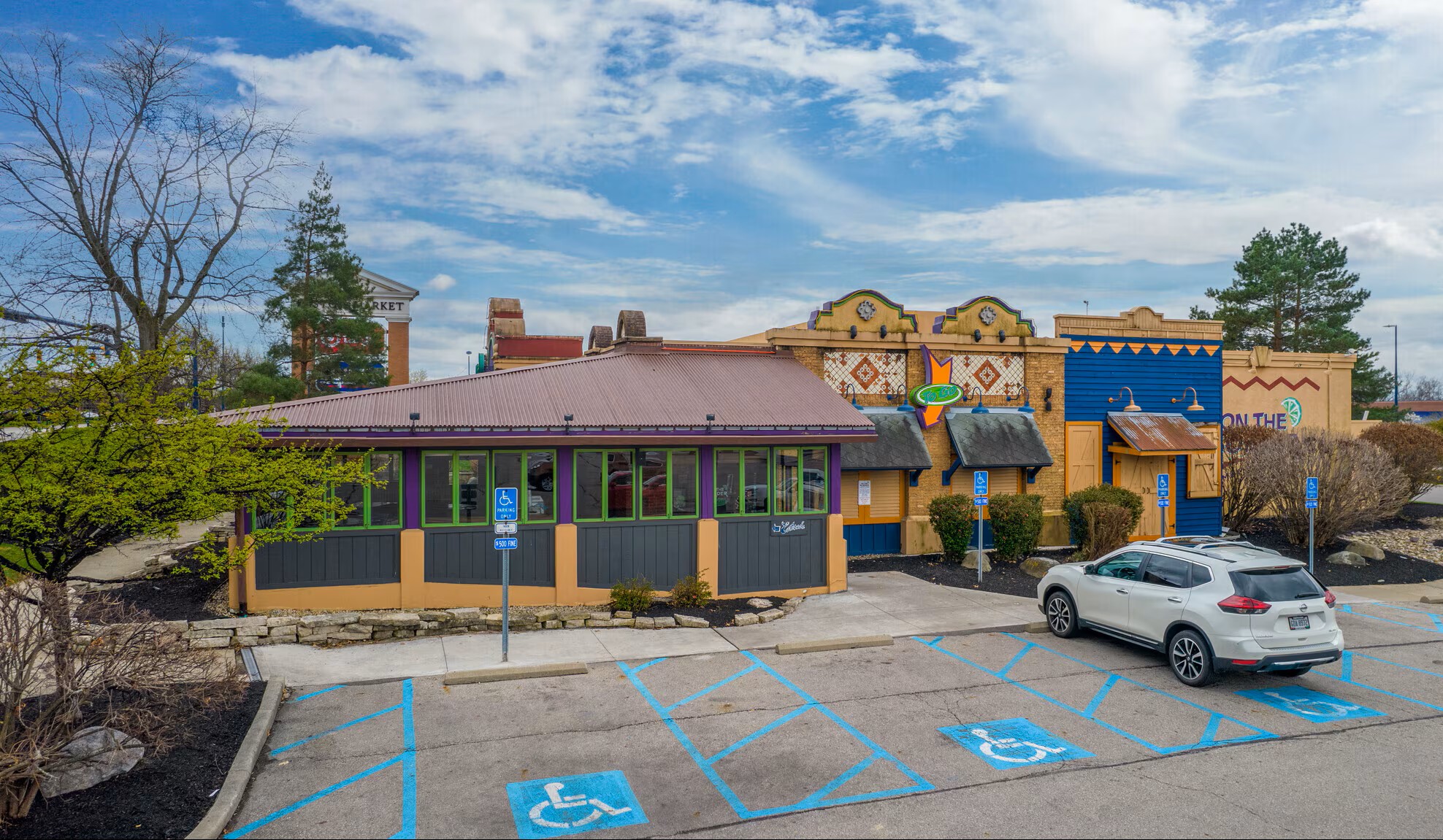 4175 Morse Xing, Columbus, OH 43219