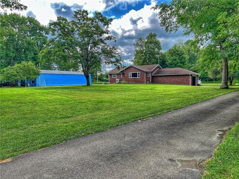 14 Steingrabe Rd, New Wilmington, PA 16142