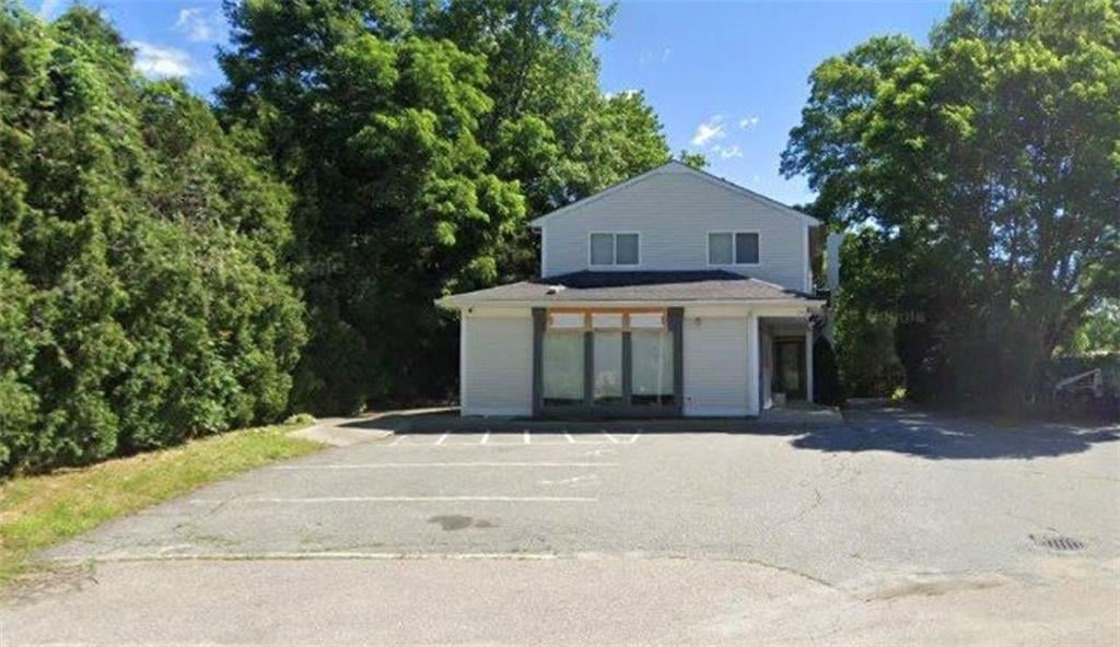 119 Main St, Lincoln, RI 02876